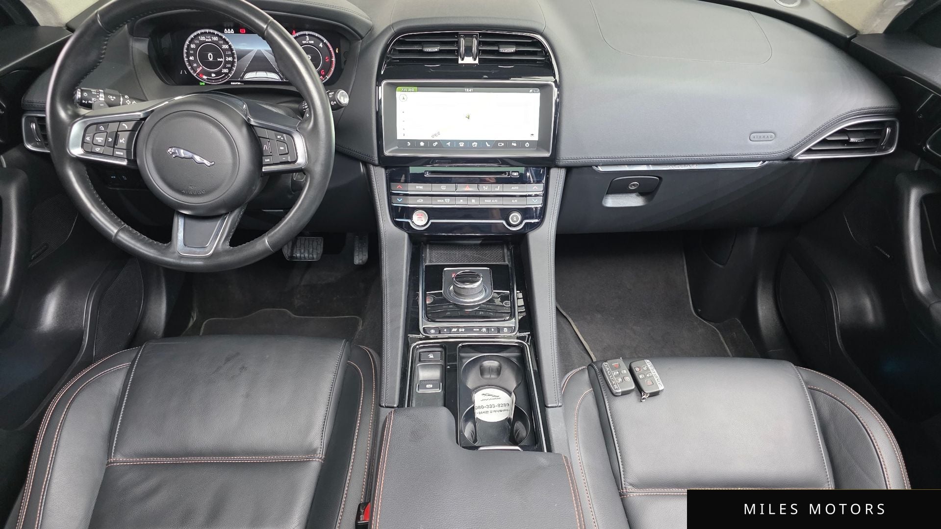 Jaguar F-PACE 2020 — миниатюра 7