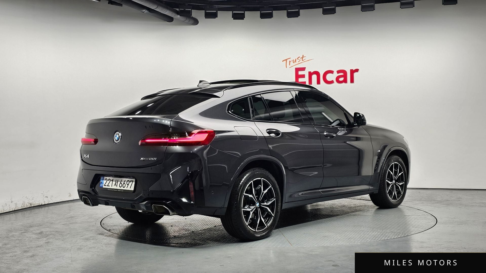 BMW X4 (G02) 2022 — миниатюра 2