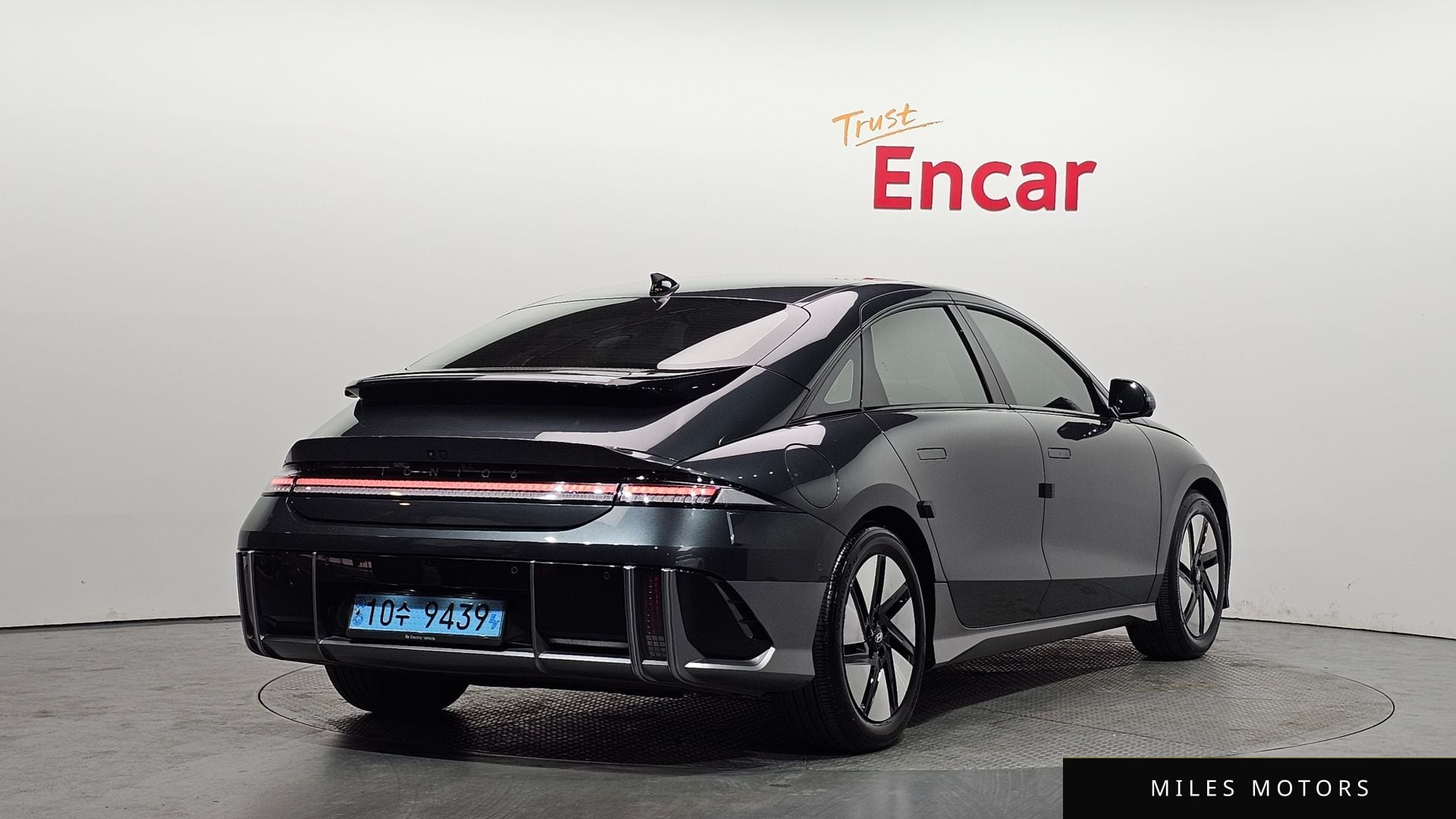 Hyundai Ioniq6 2023 — миниатюра 2