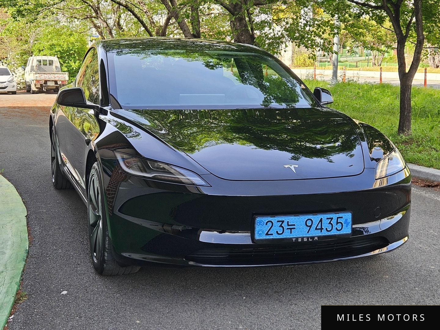 Tesla Model 3 2024 — миниатюра 2