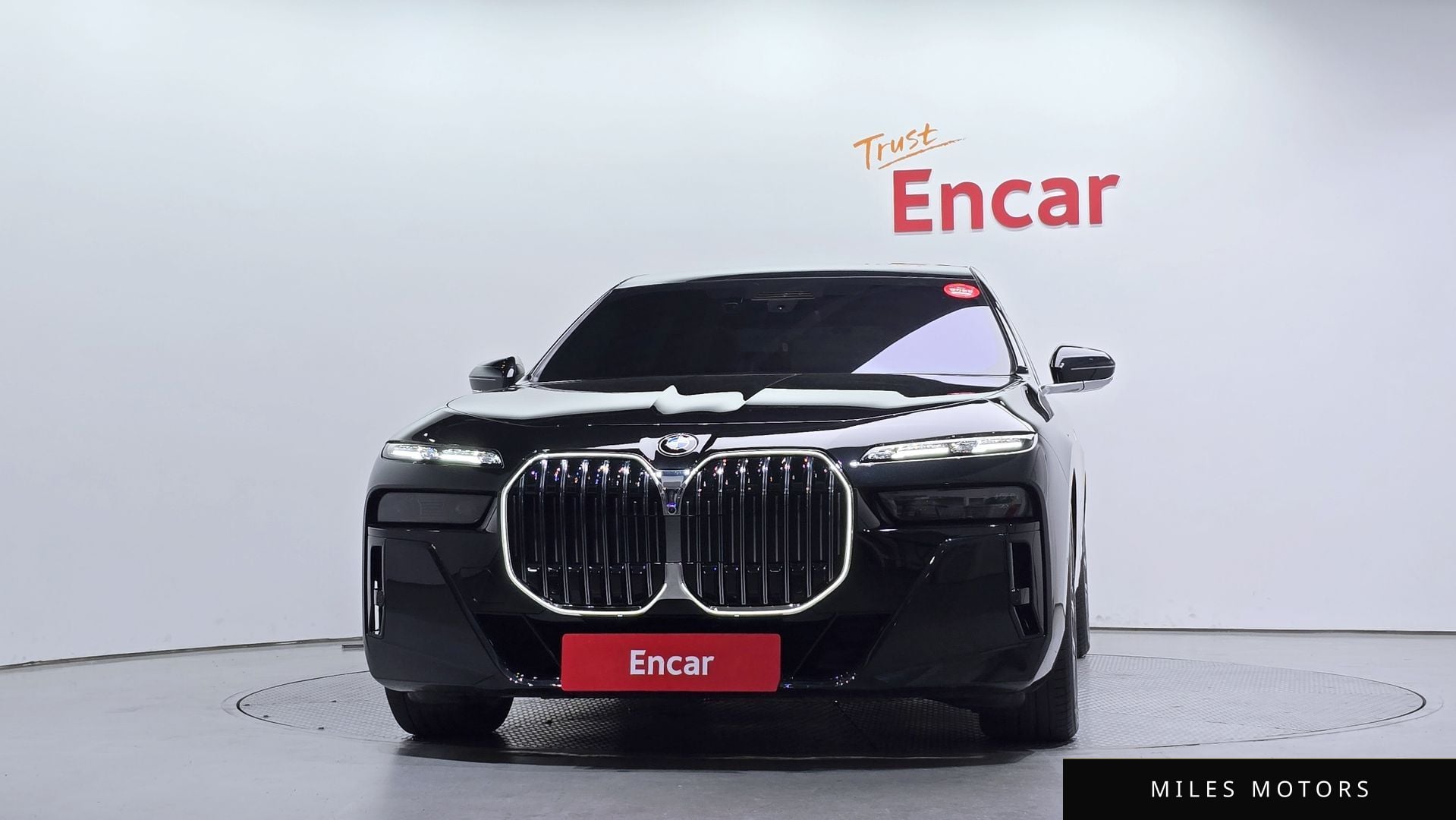 BMW 7 Series (G70) 2025 — миниатюра 3