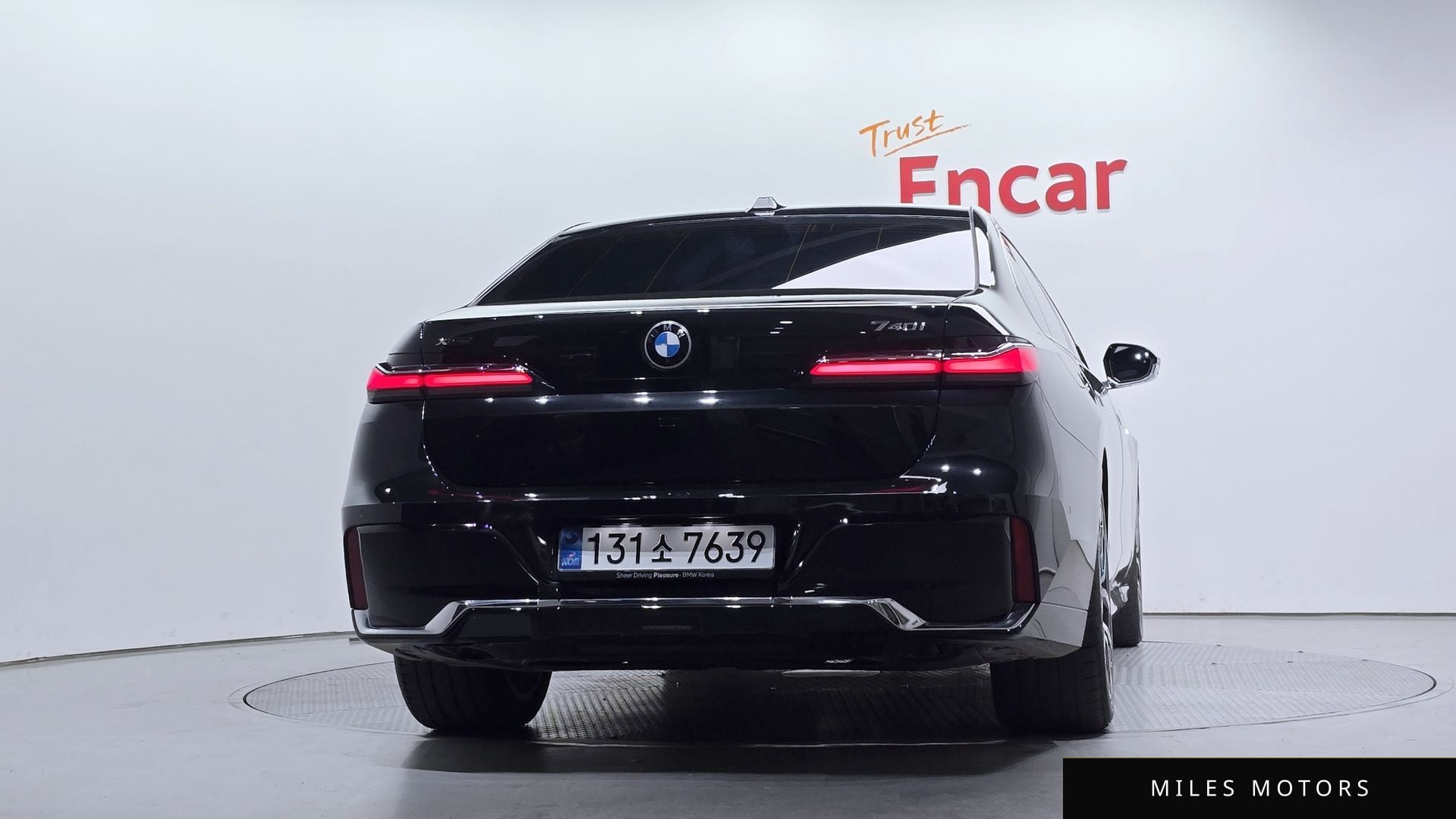 BMW 7 Series (G70) 2025 — миниатюра 4