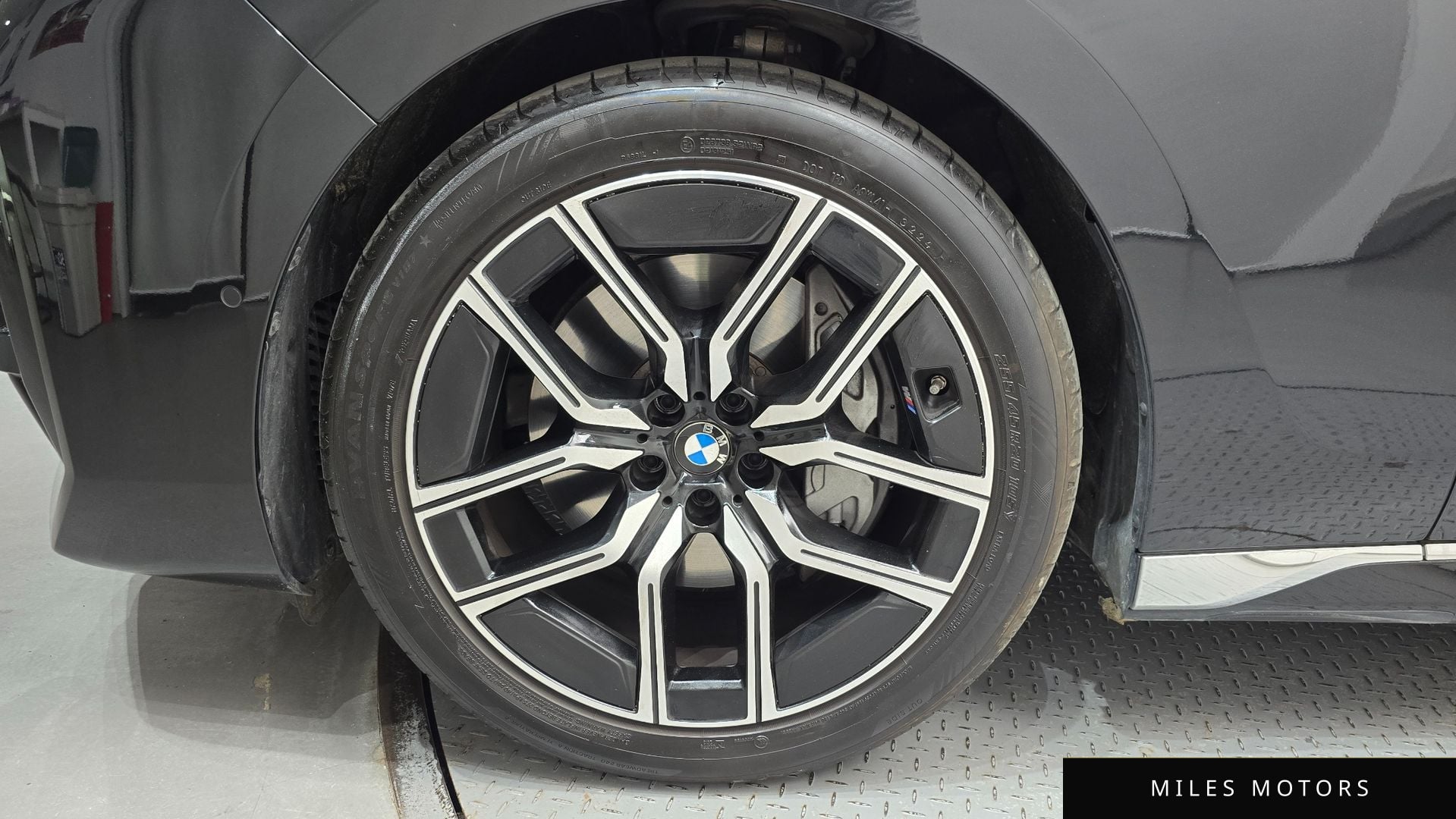 BMW 7 Series (G70) 2025 — миниатюра 5
