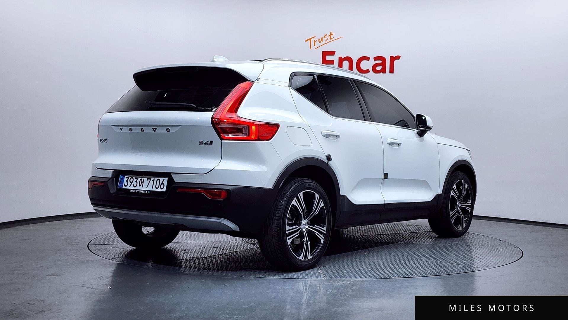 Volvo XC40 2021 — миниатюра 2