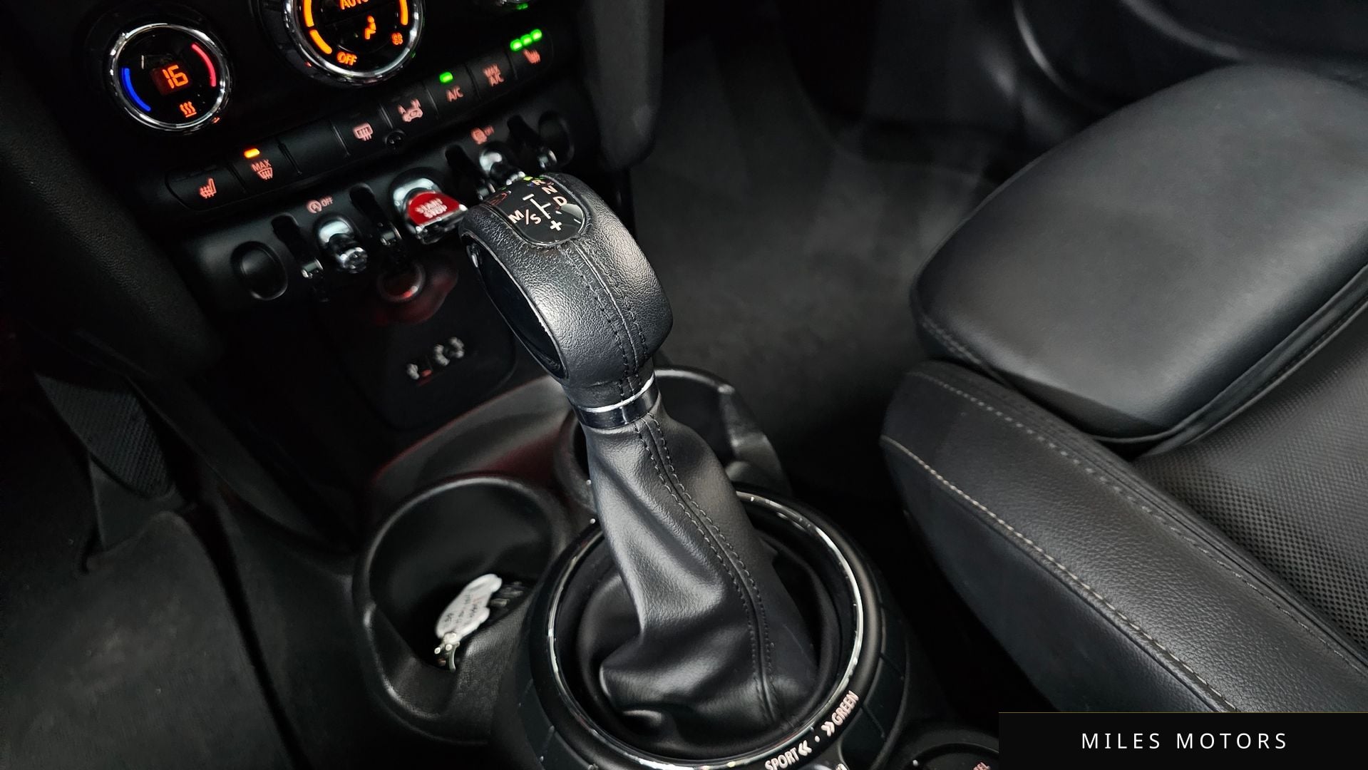 MINI Cooper D 2015 — миниатюра 9