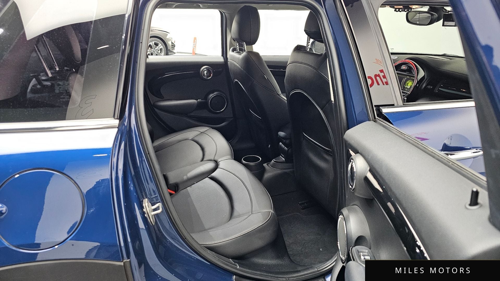 MINI Cooper D 2015 — миниатюра 11