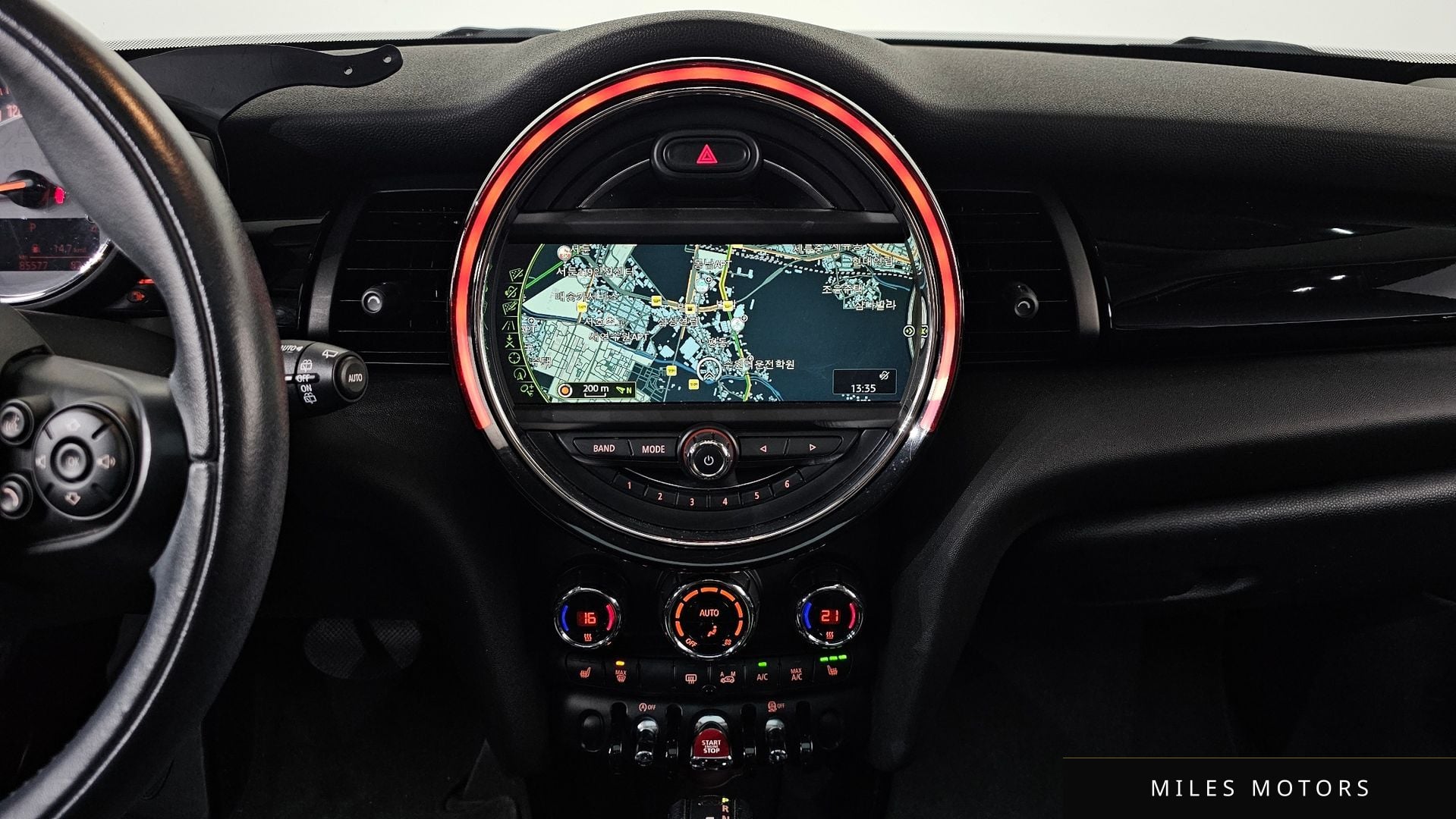 MINI Cooper D 2015 — миниатюра 12