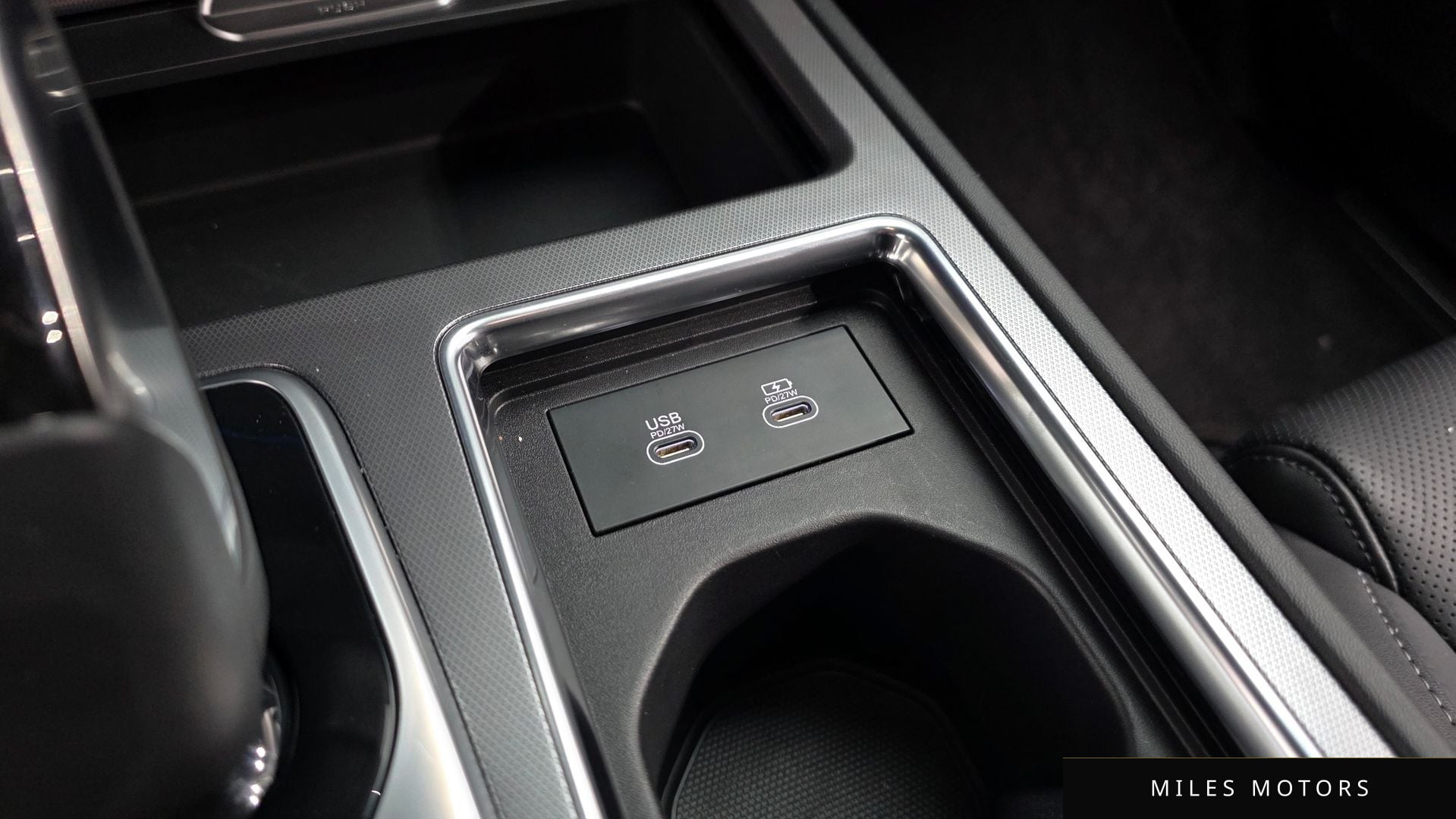 KG Mobility Rexton 2024 — миниатюра 31