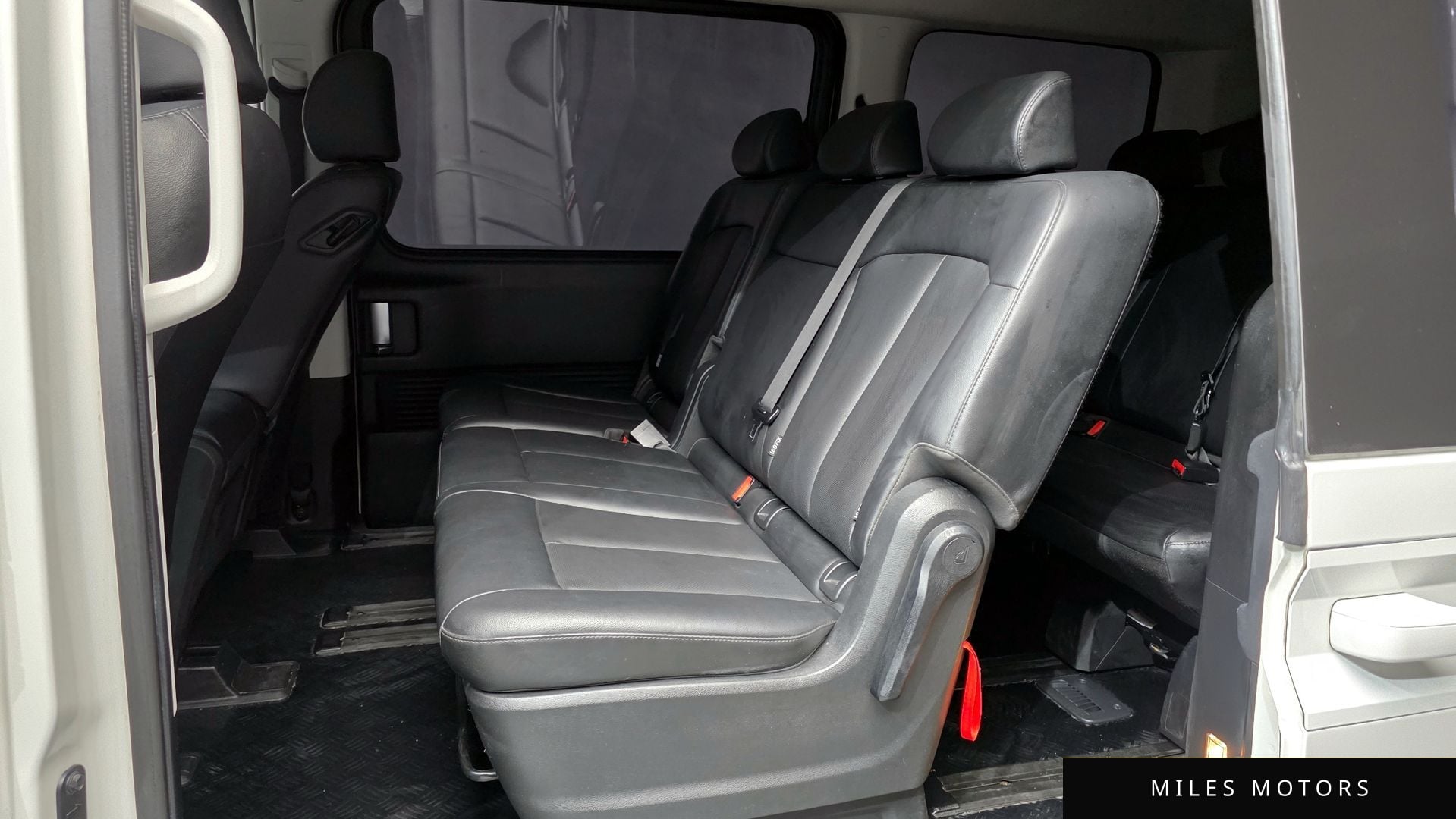 Hyundai Staria 2022 — миниатюра 18