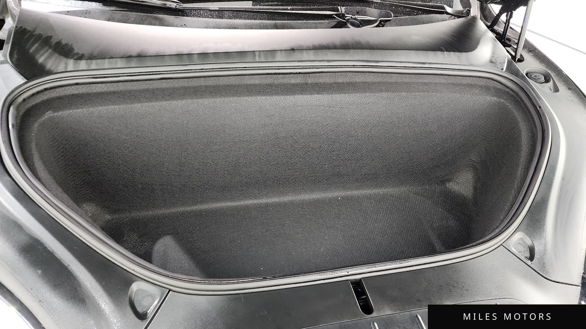 Tesla Model X 2019 — миниатюра 6