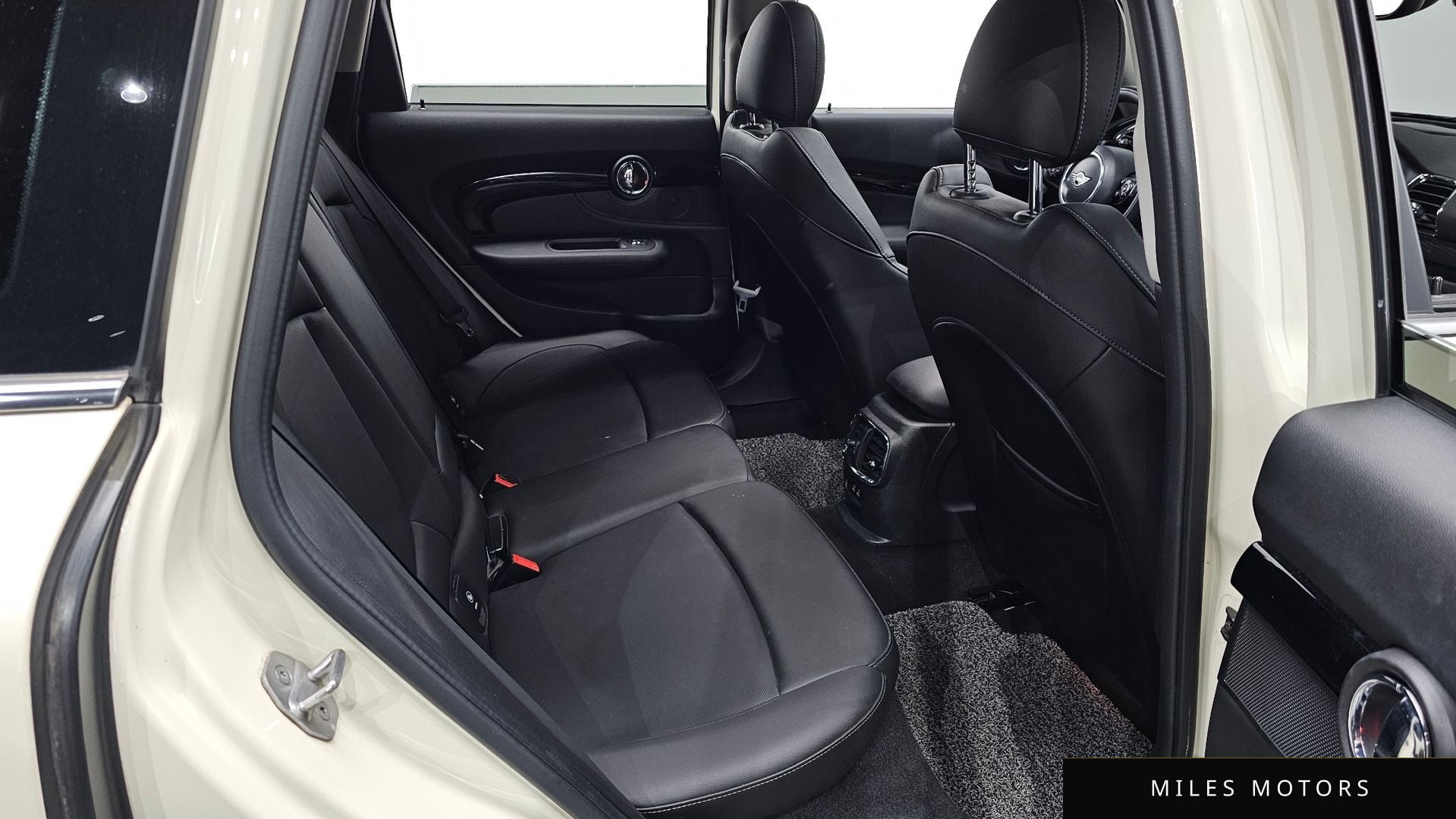 MINI Clubman 2020 — миниатюра 12
