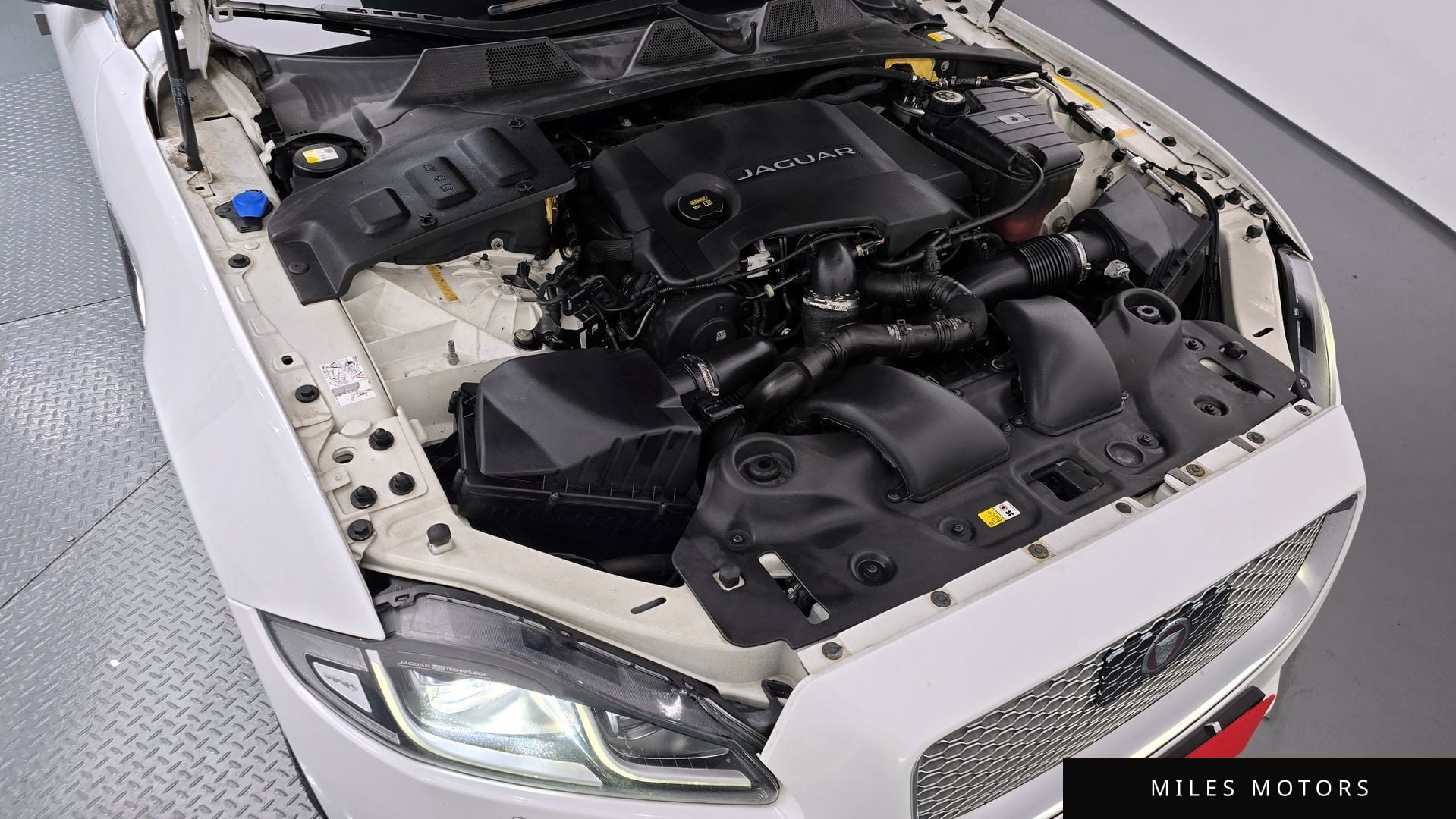 Jaguar All New XJ 2016 — миниатюра 6
