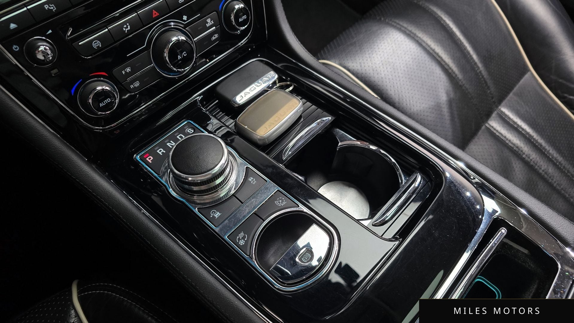 Jaguar All New XJ 2016 — миниатюра 9