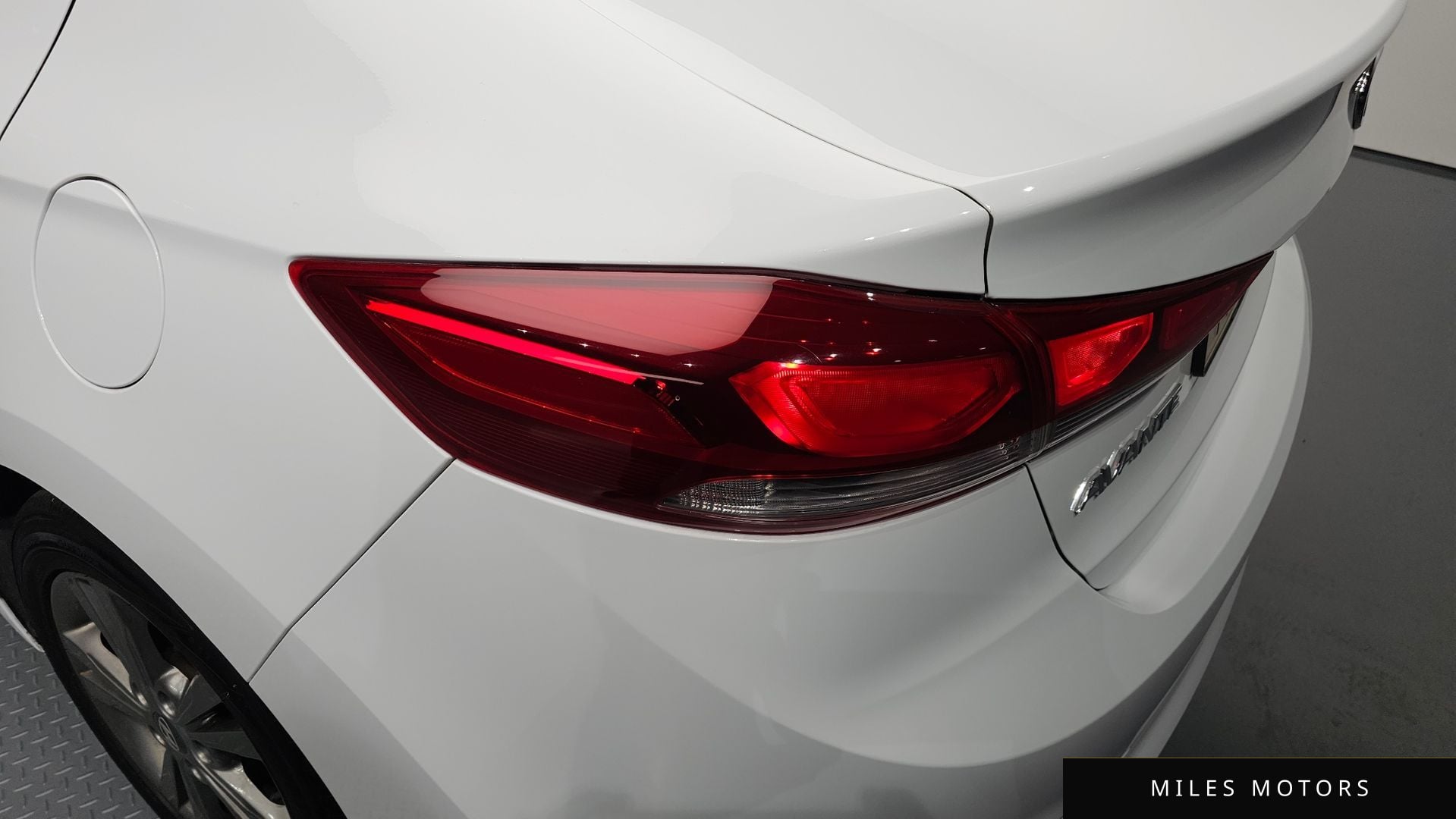 Hyundai AVANTE 2017 — миниатюра 9