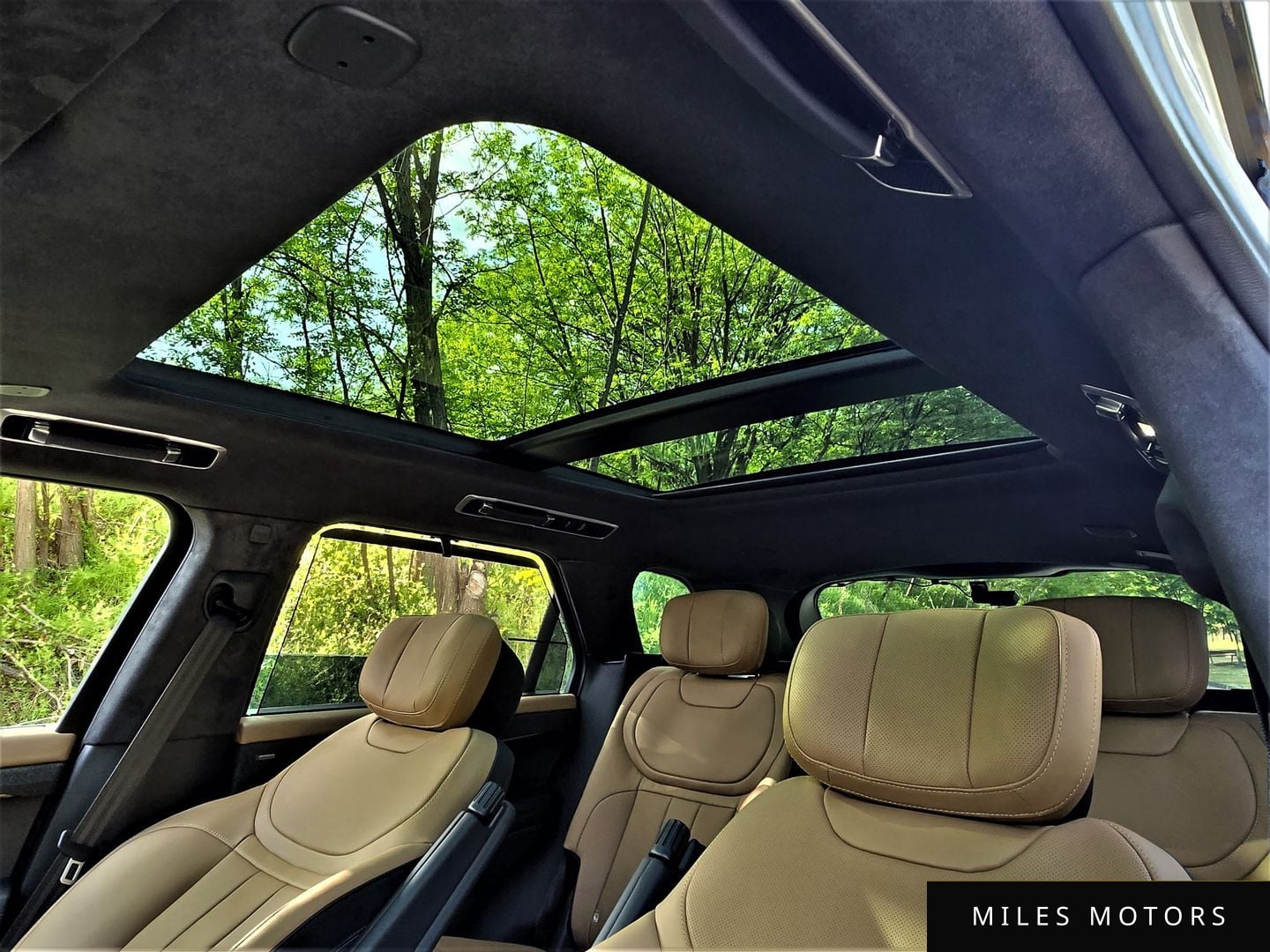 Land Rover Range Rover Sport 2025 — миниатюра 11