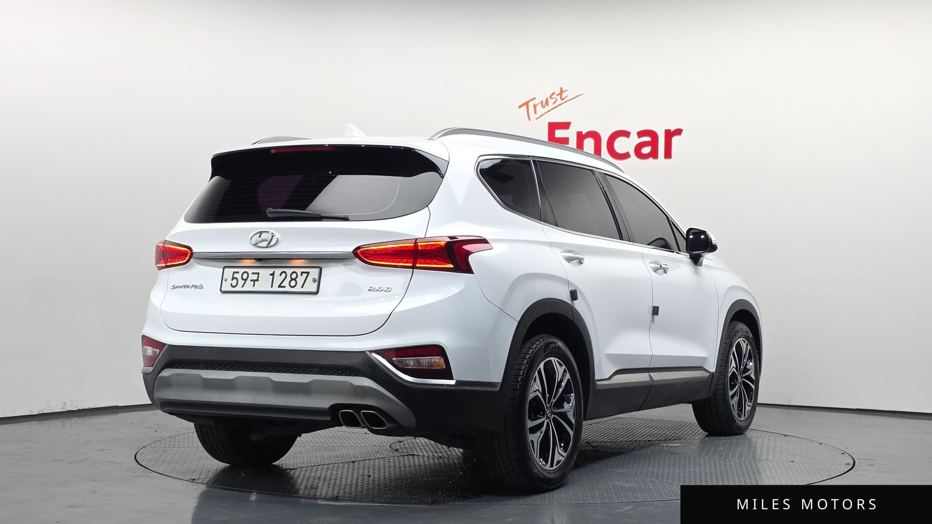 Hyundai Santafe 2019 — миниатюра 2