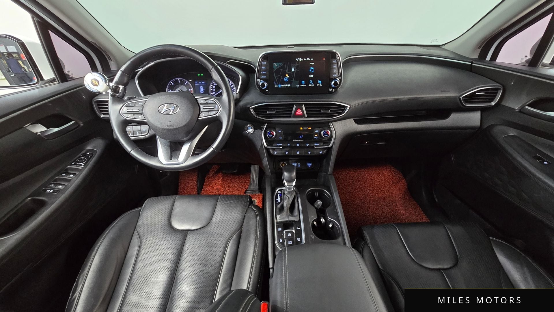 Hyundai Santafe 2019 — миниатюра 10