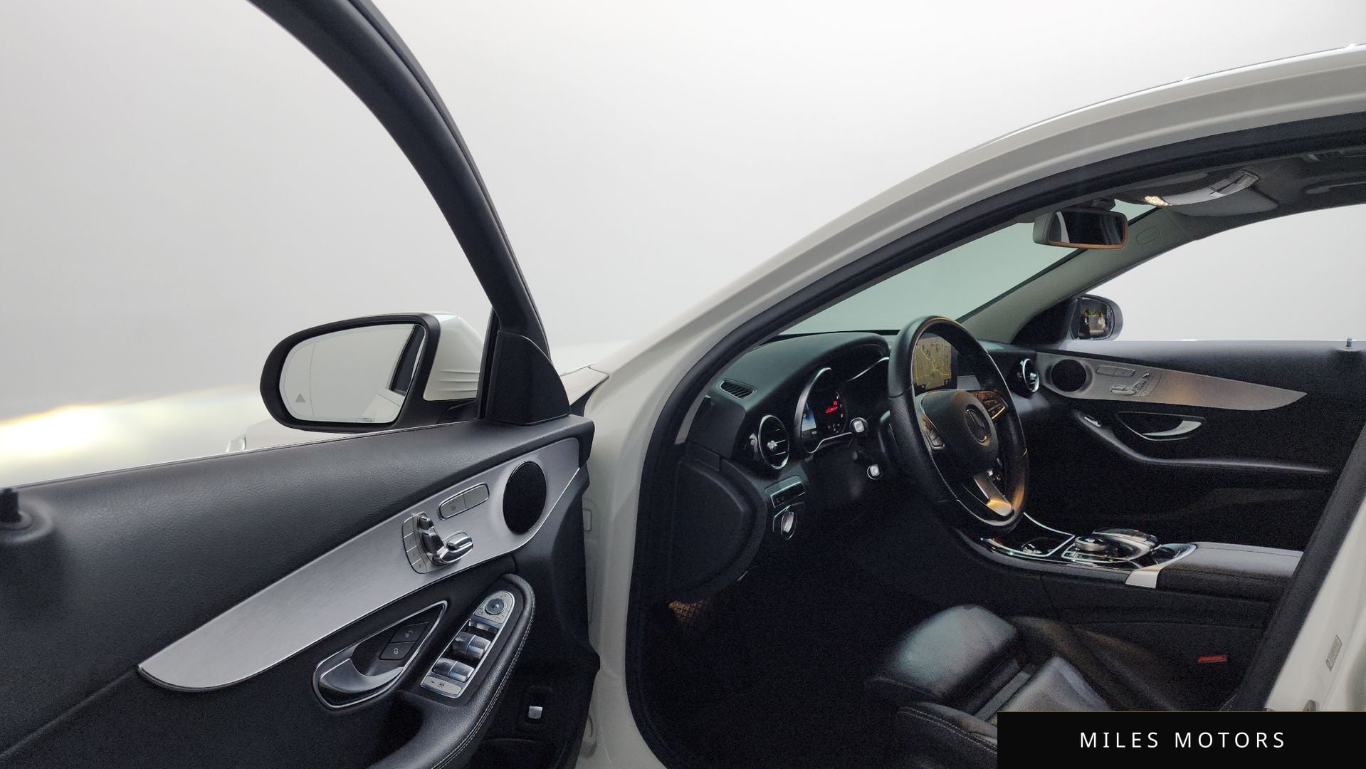 Mercedes-Benz C-Class W205 2016 — миниатюра 10