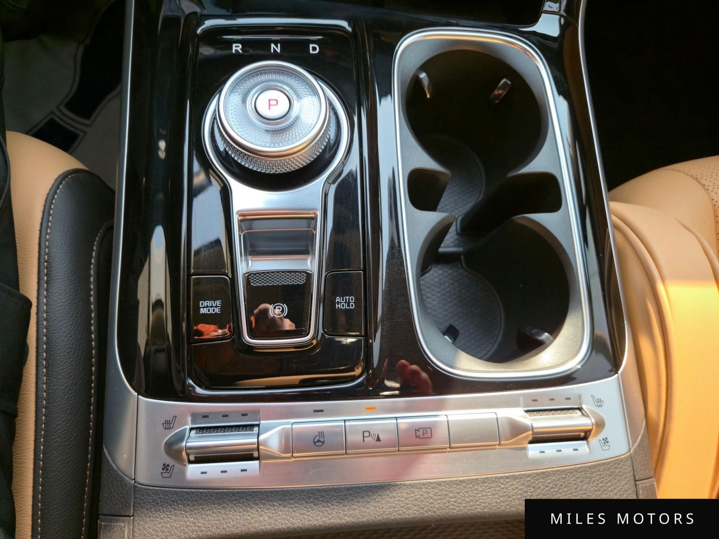 Kia 카니발 2023 — миниатюра 15
