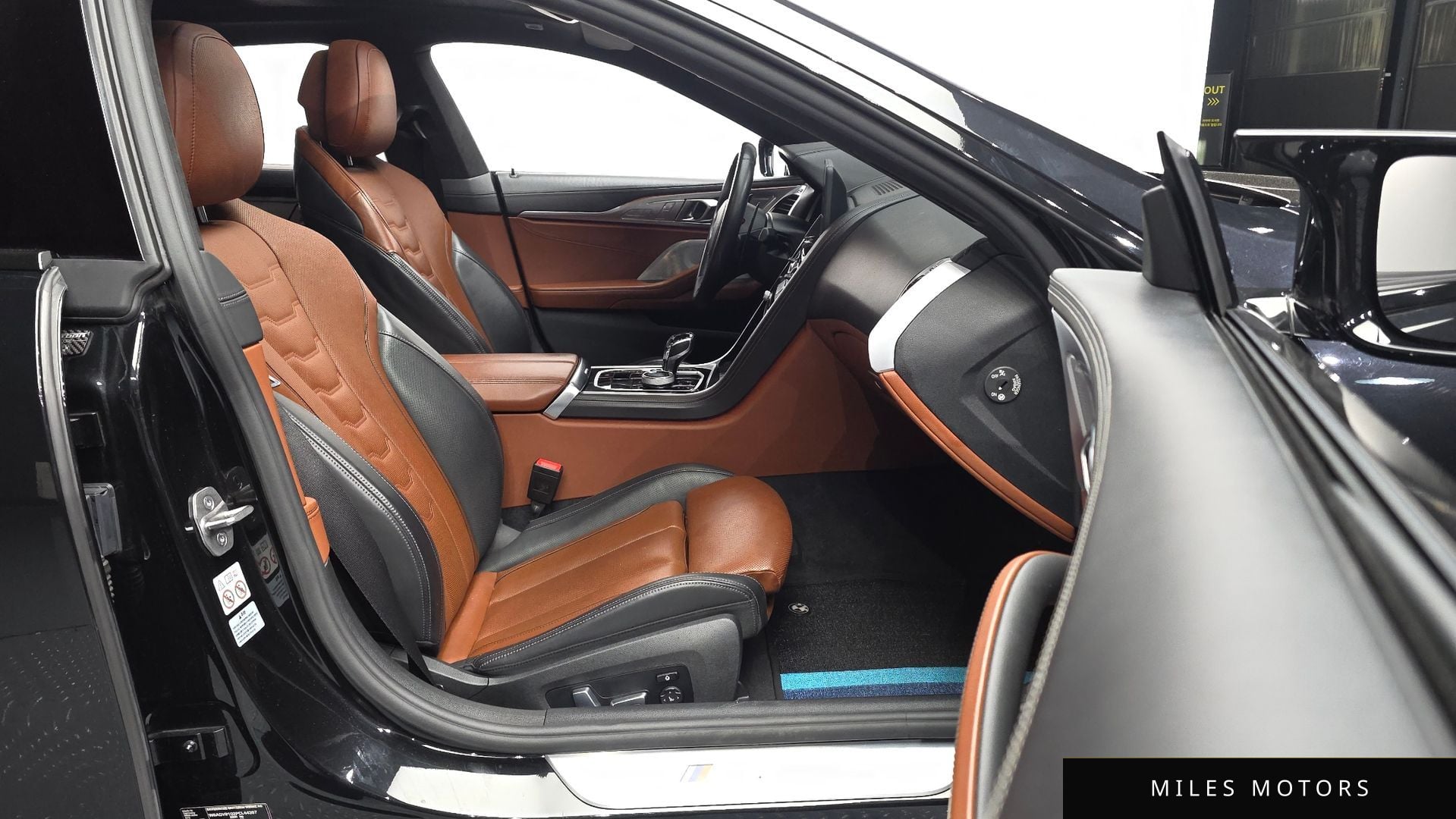 BMW 8시리즈 (G15) 2023 — миниатюра 17