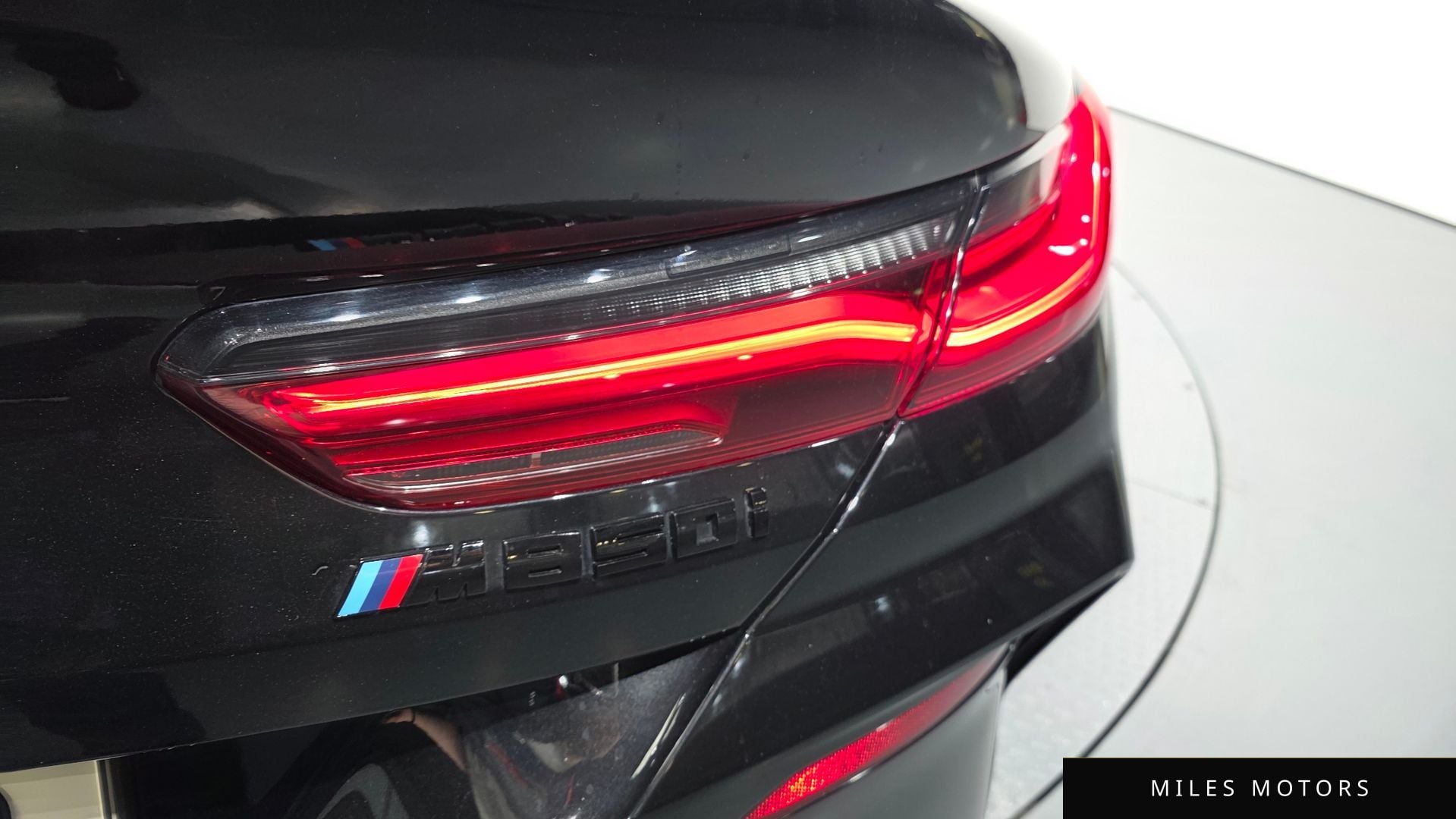 BMW 8시리즈 (G15) 2023 — миниатюра 9
