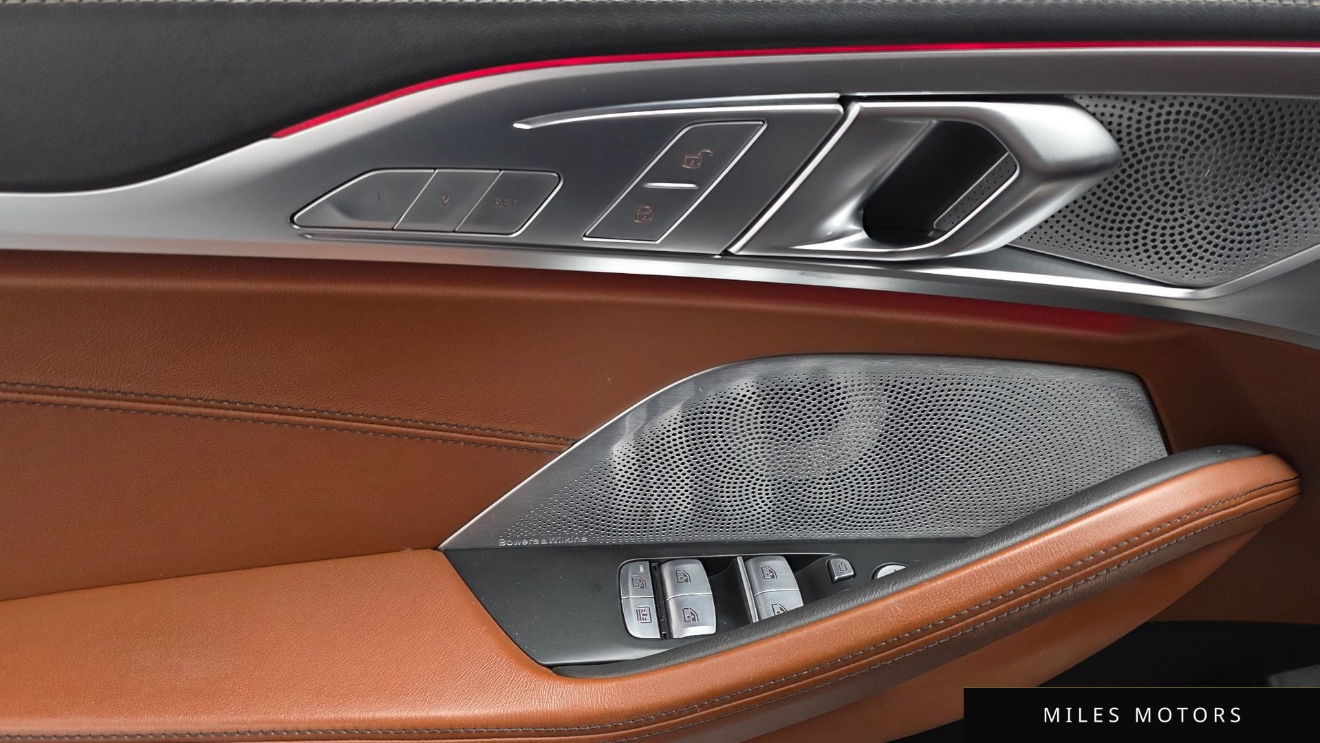 BMW 8시리즈 (G15) 2023 — миниатюра 30