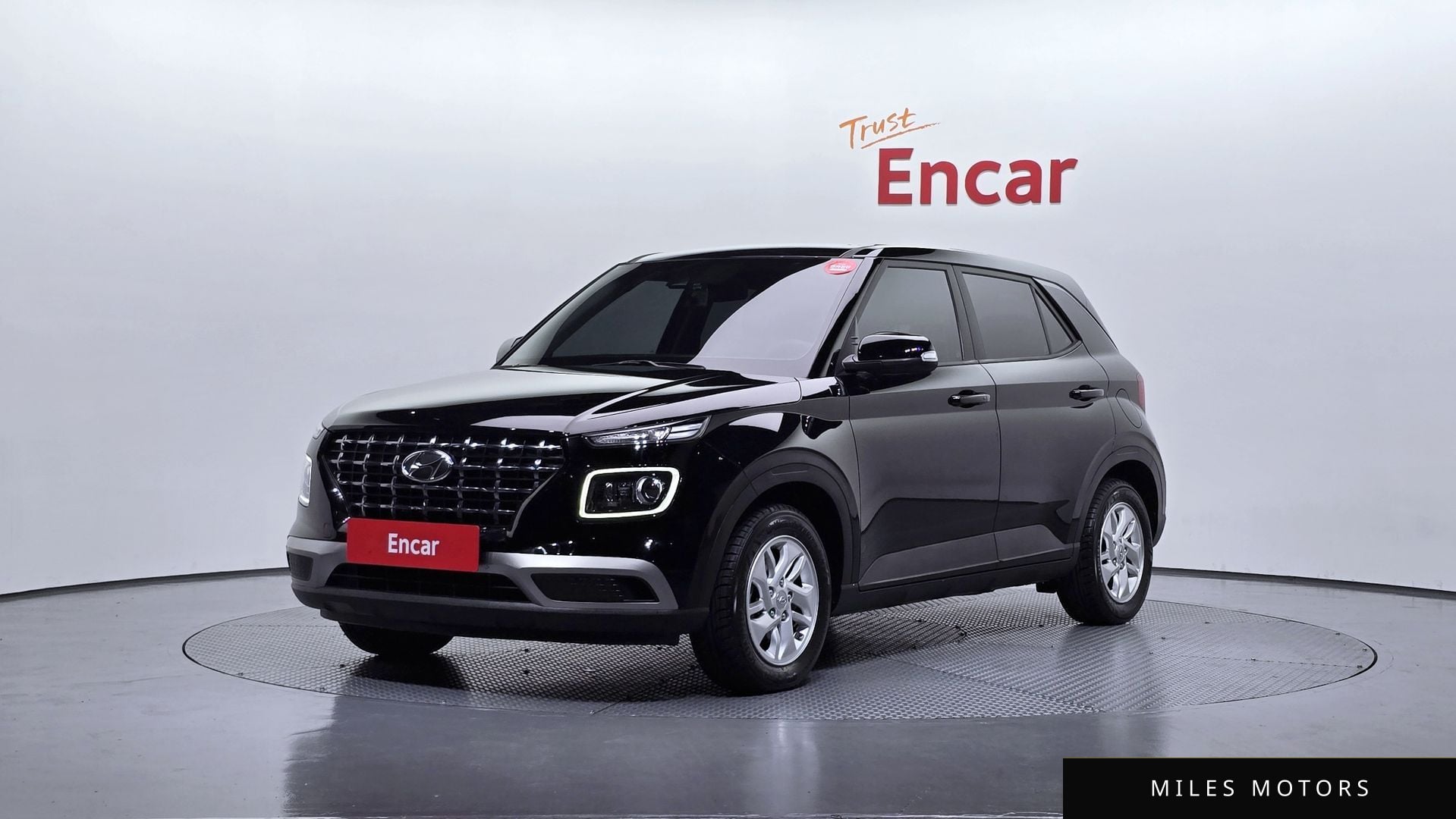 Hyundai Venue 2020 — фото 1 из 12