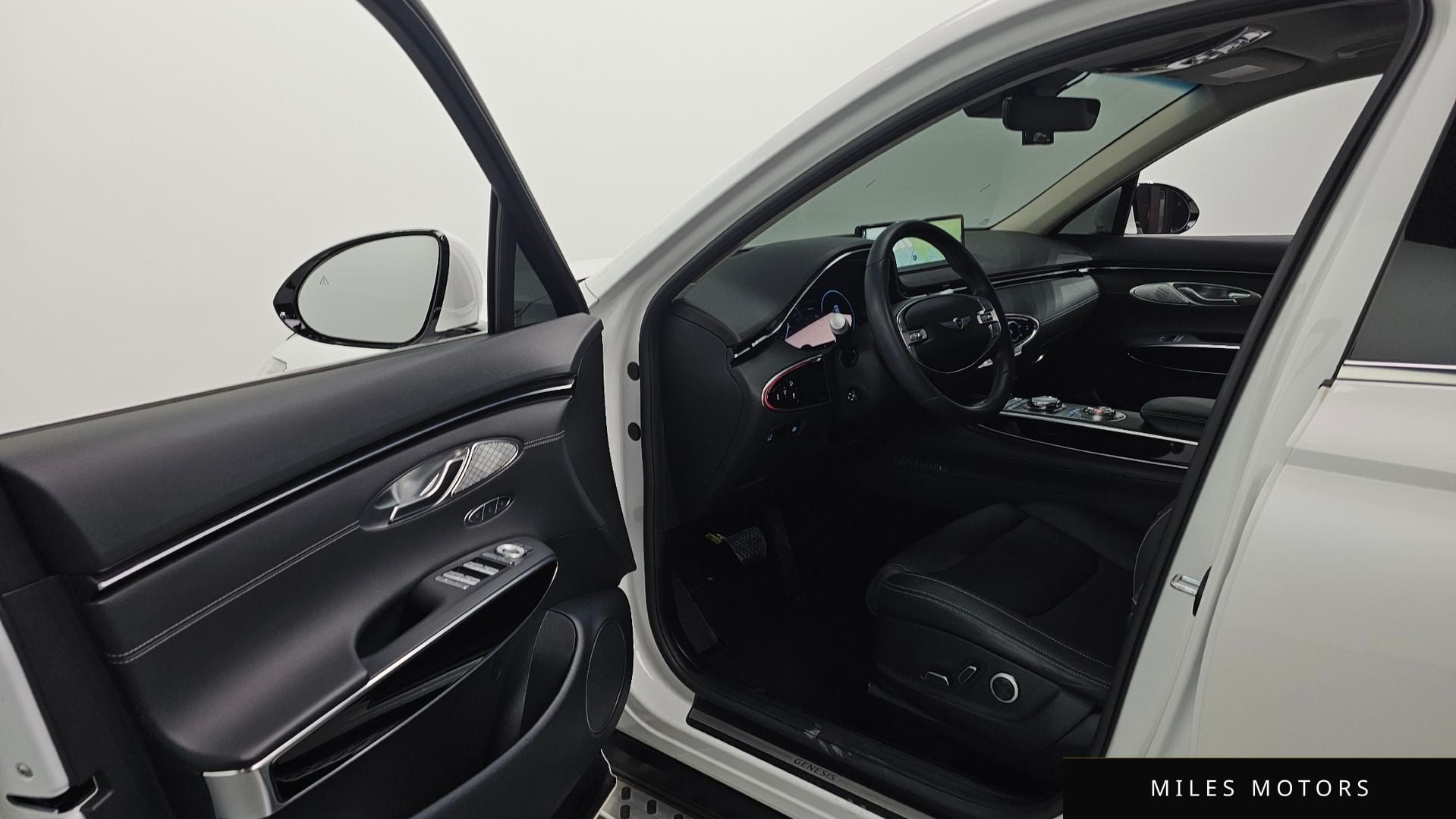 Genesis GV70 2024 — миниатюра 13