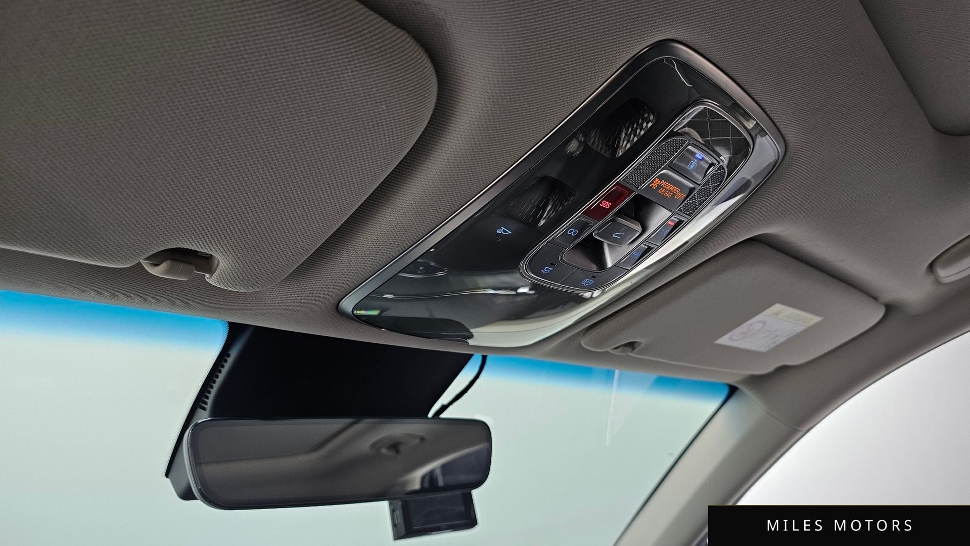 Genesis GV70 2024 — миниатюра 25