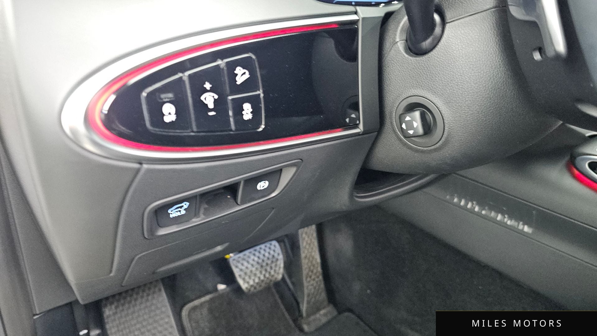 Genesis GV70 2024 — миниатюра 26