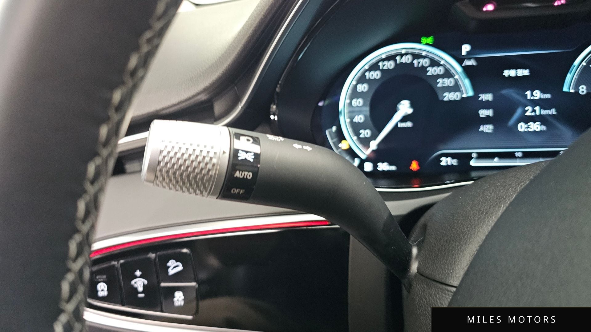 Genesis GV70 2024 — миниатюра 30