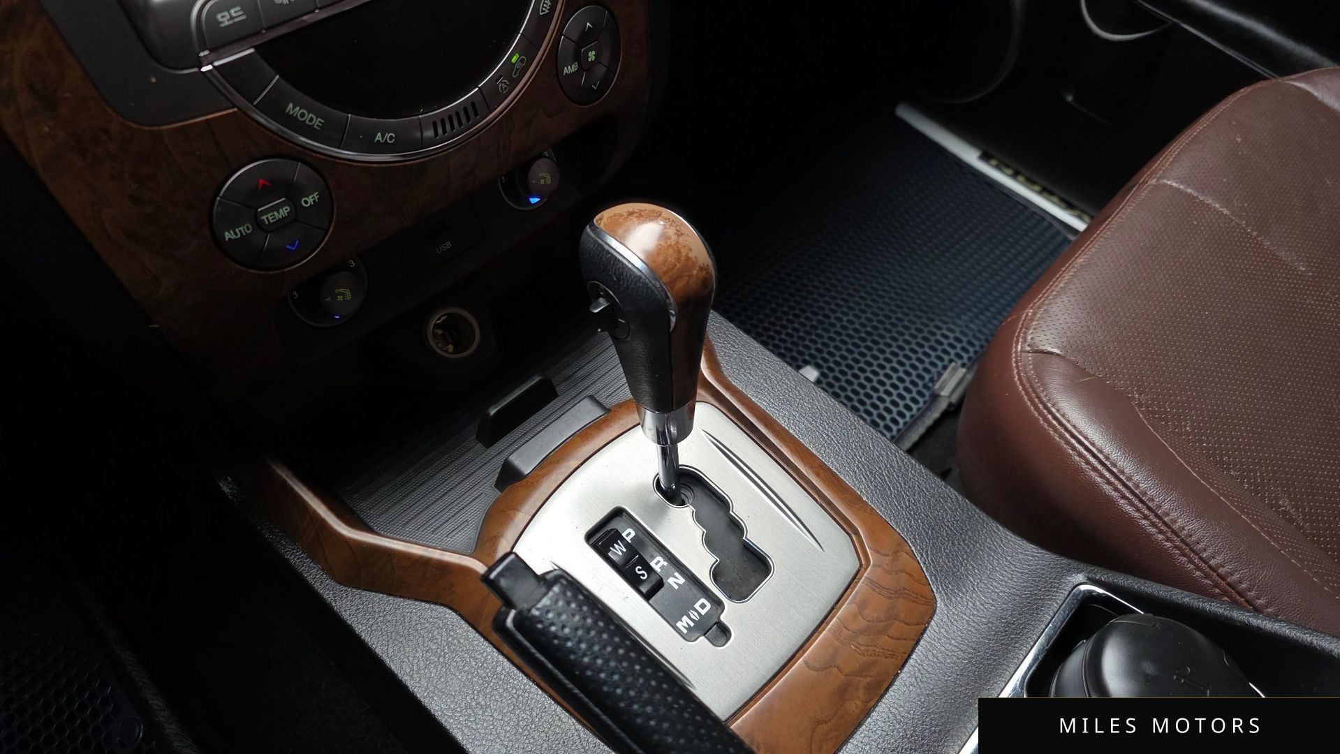 KG Mobility Rexton 2016 — миниатюра 9