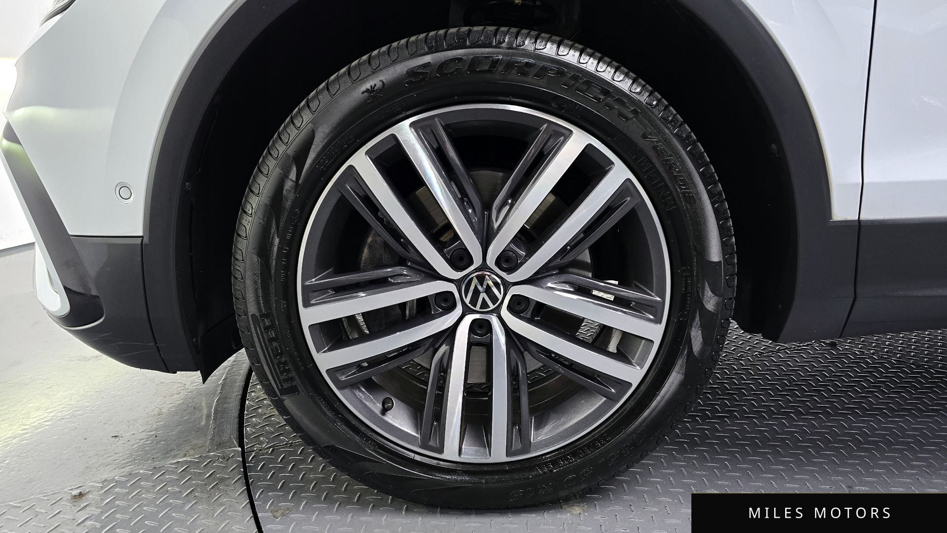 Volkswagen Tiguan 2023 — миниатюра 4