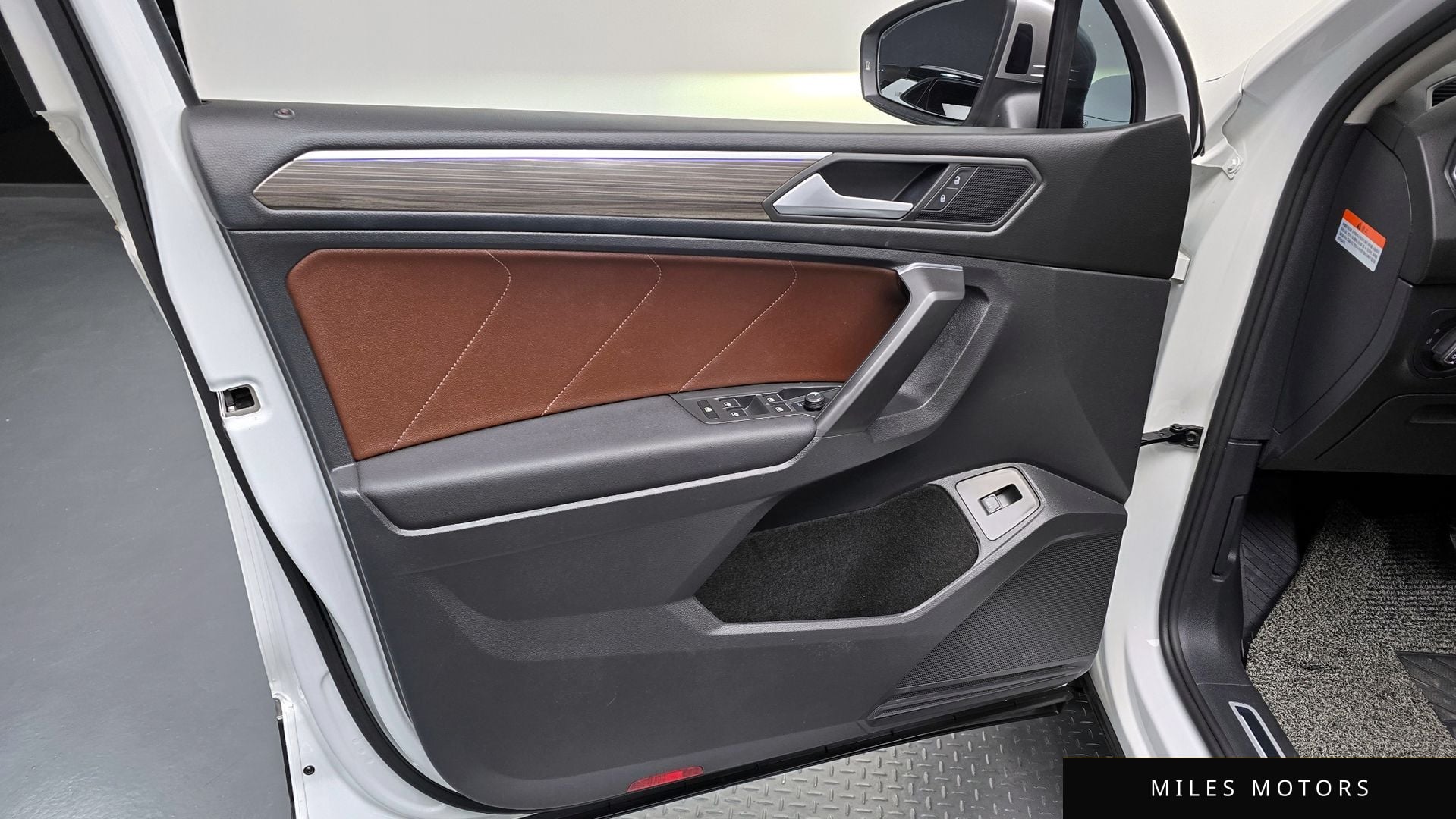 Volkswagen Tiguan 2023 — миниатюра 13