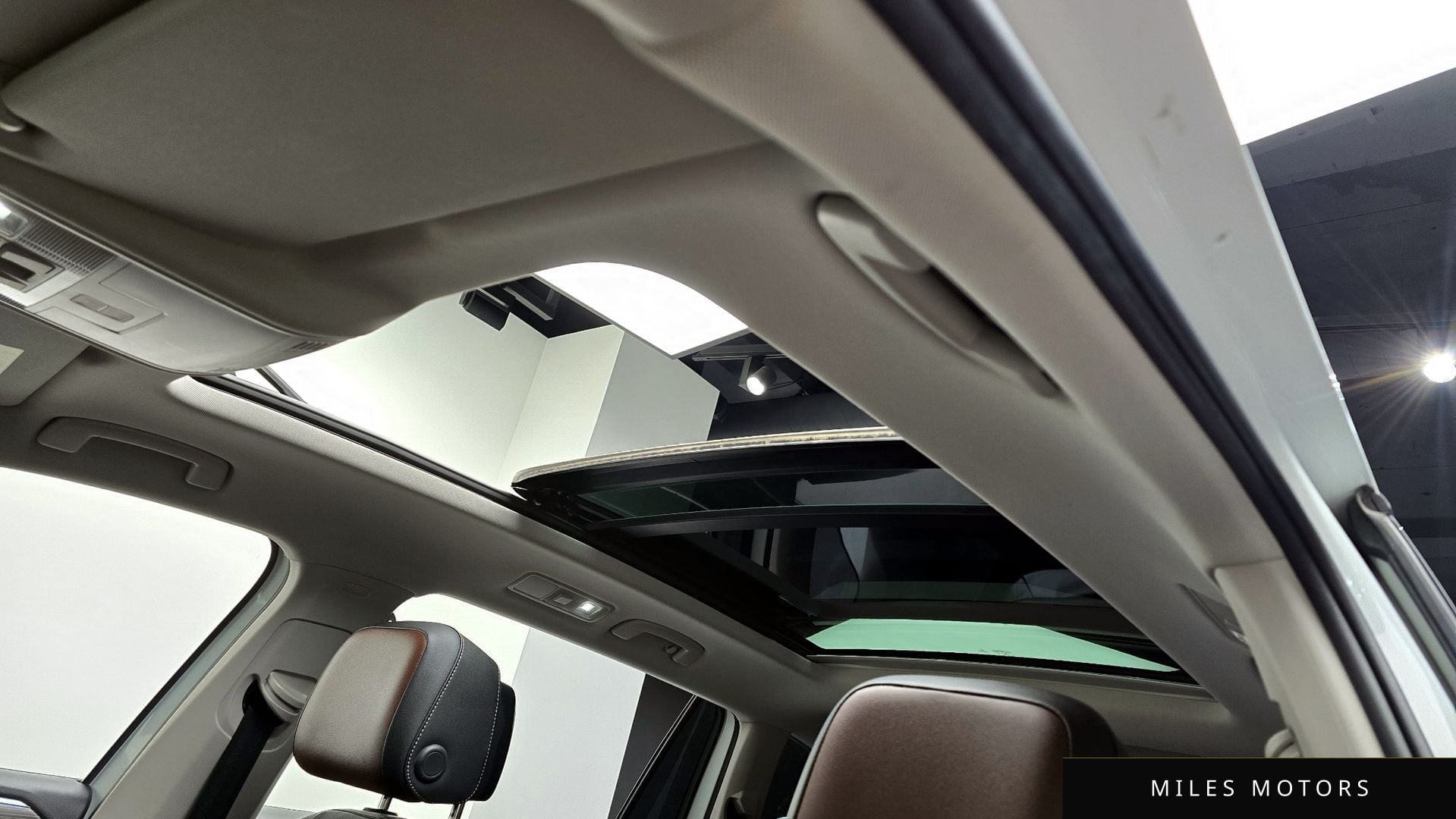 Volkswagen Tiguan 2023 — миниатюра 27