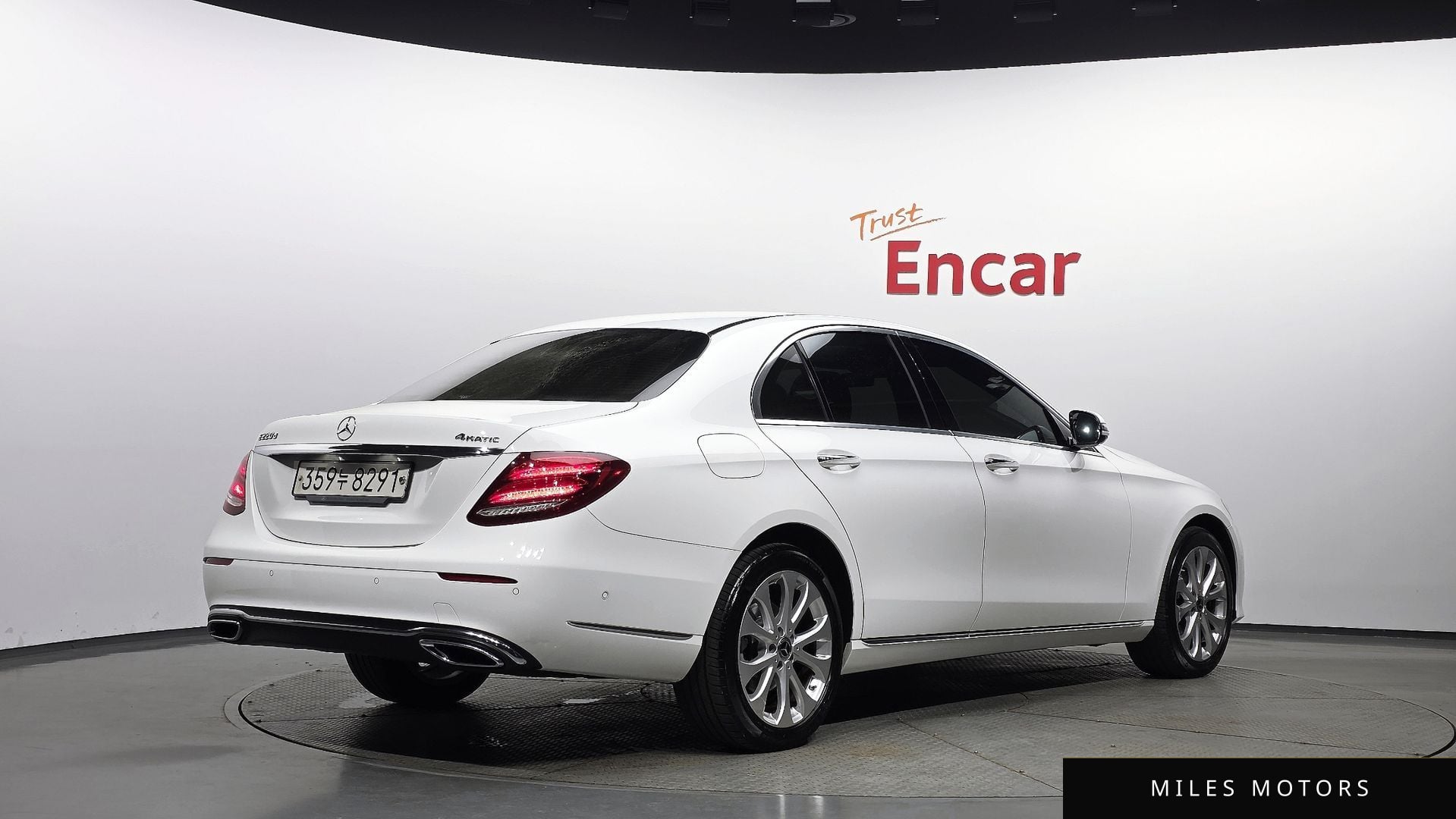 Mercedes-Benz E-Class W213 2020 — миниатюра 2