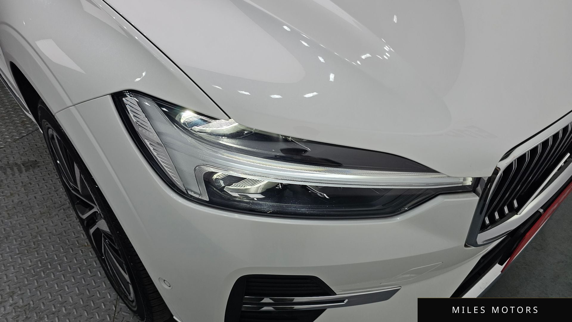 Volvo XC60 2023 — миниатюра 8