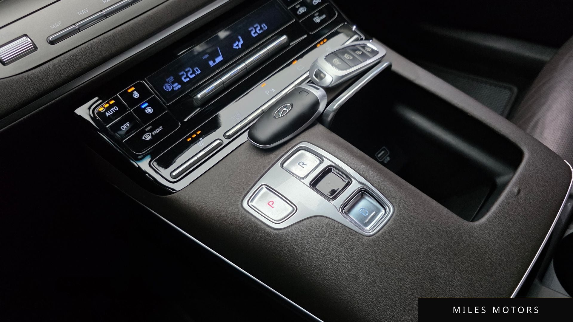Hyundai Grandeur 2020 — миниатюра 12