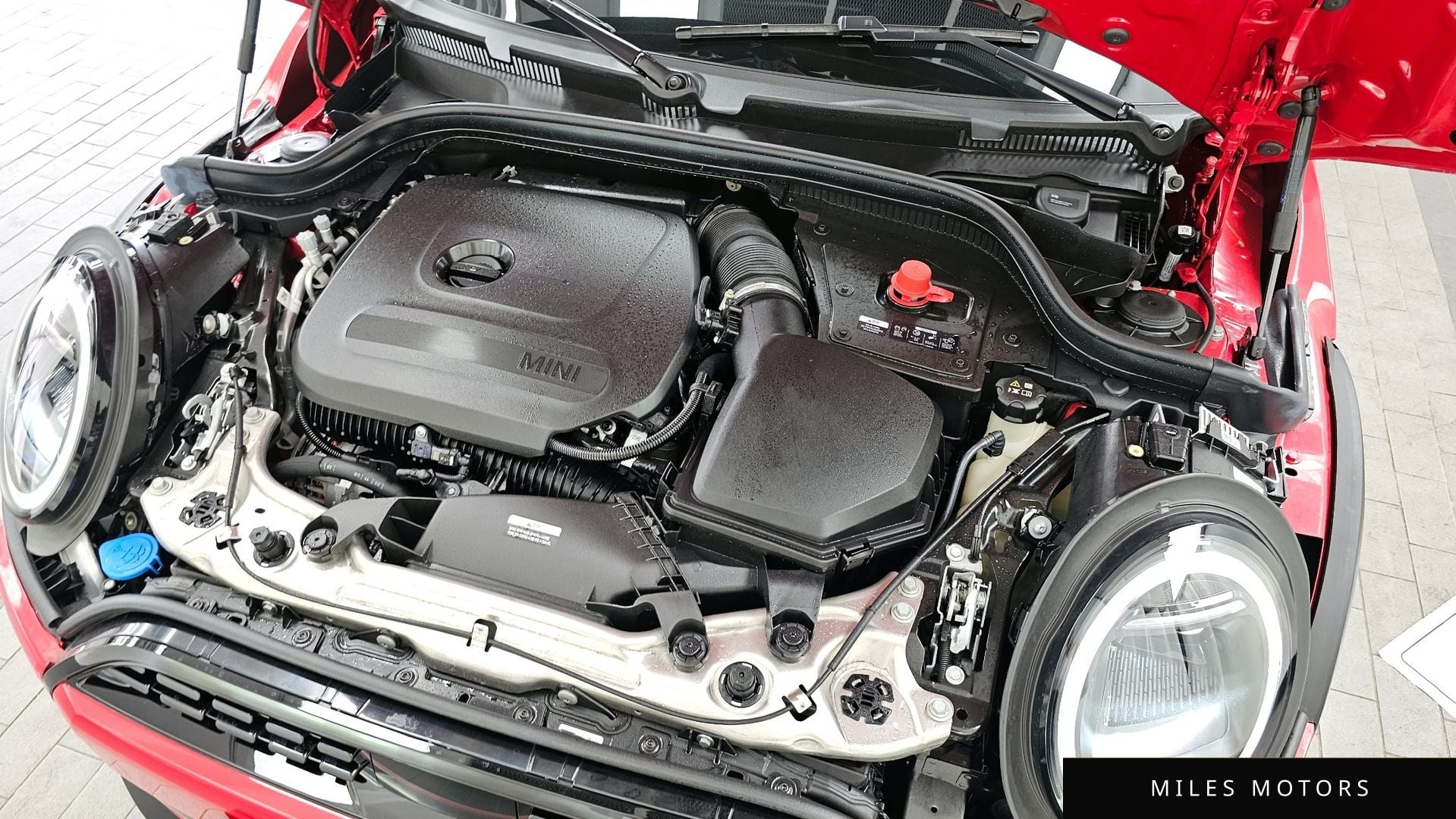 MINI 쿠퍼 C 2025 — миниатюра 6