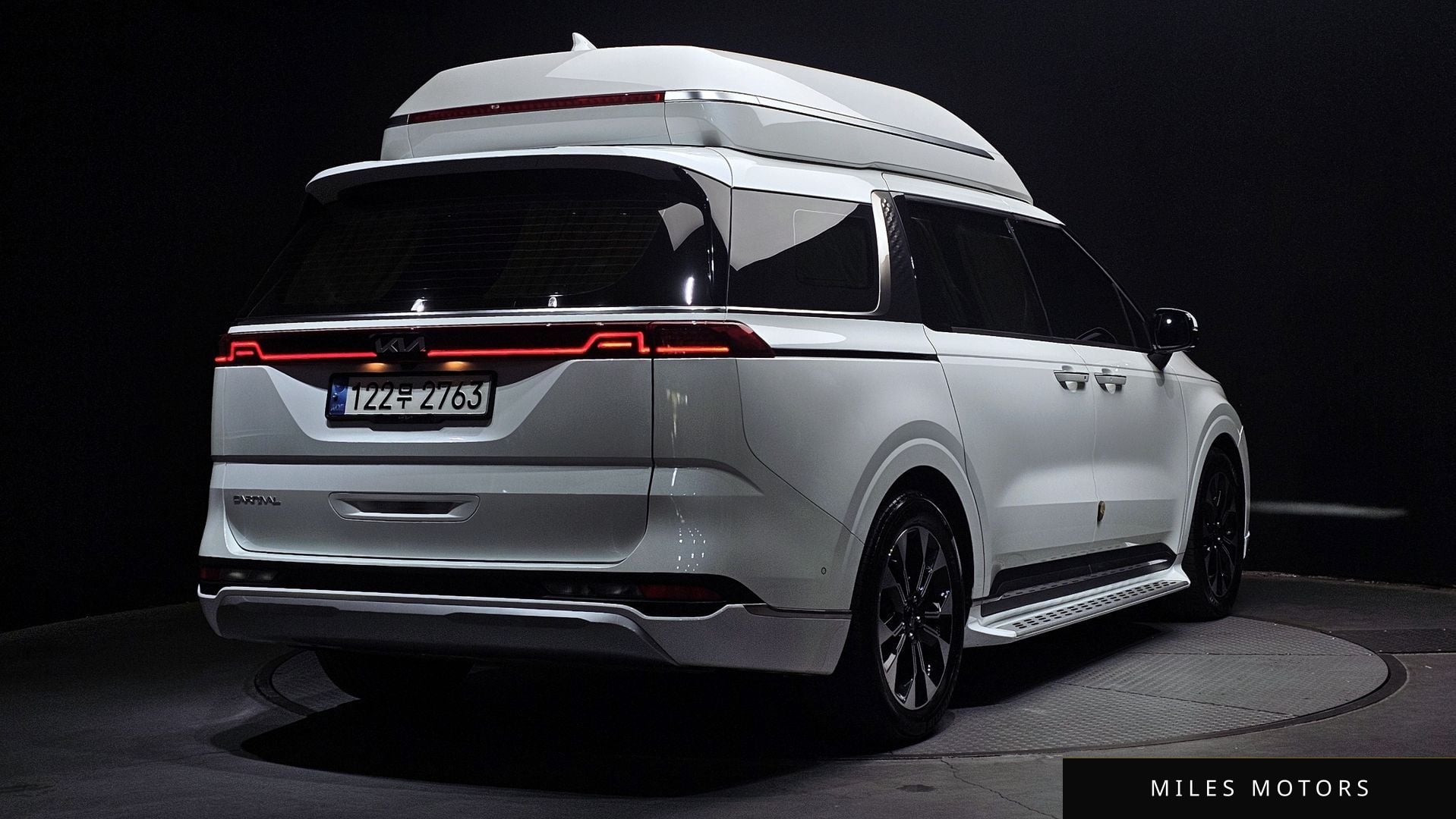 Kia Carnival 2023 — миниатюра 2