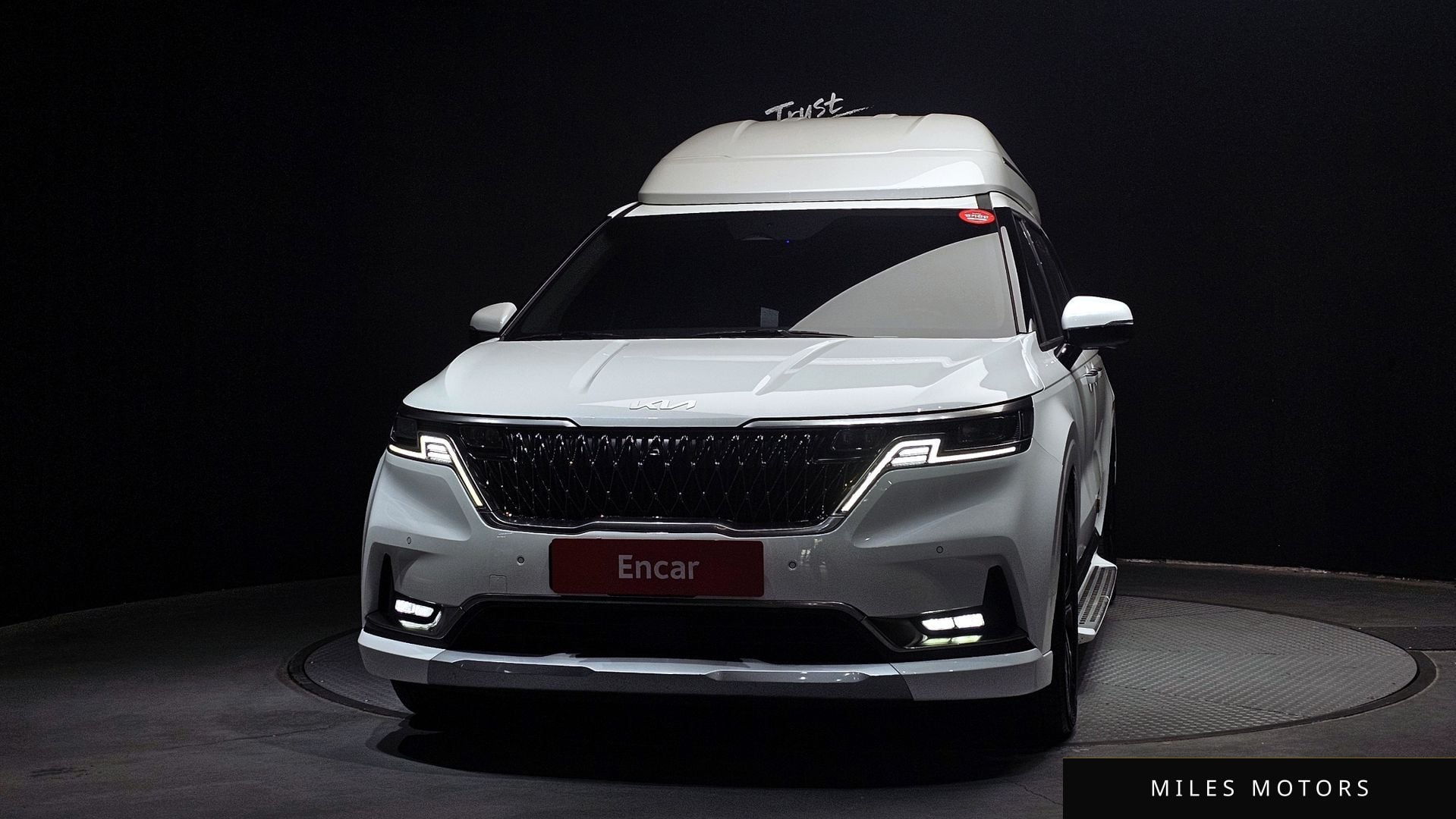 Kia Carnival 2023 — миниатюра 3