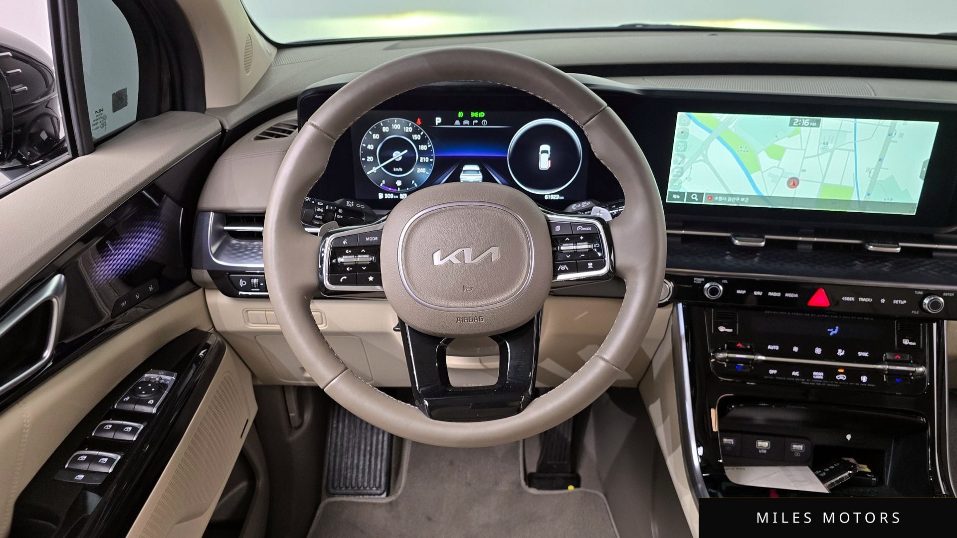 Kia Carnival 2023 — миниатюра 18