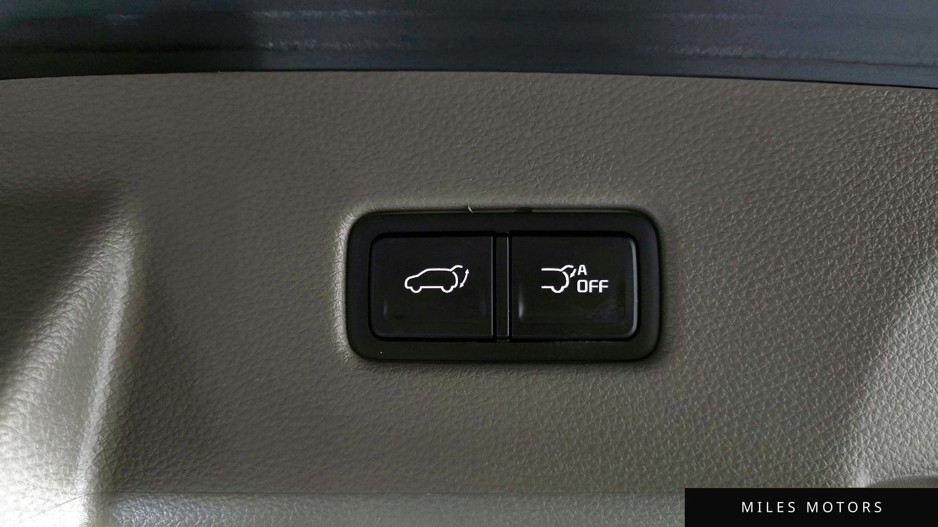 Kia Carnival 2023 — миниатюра 26