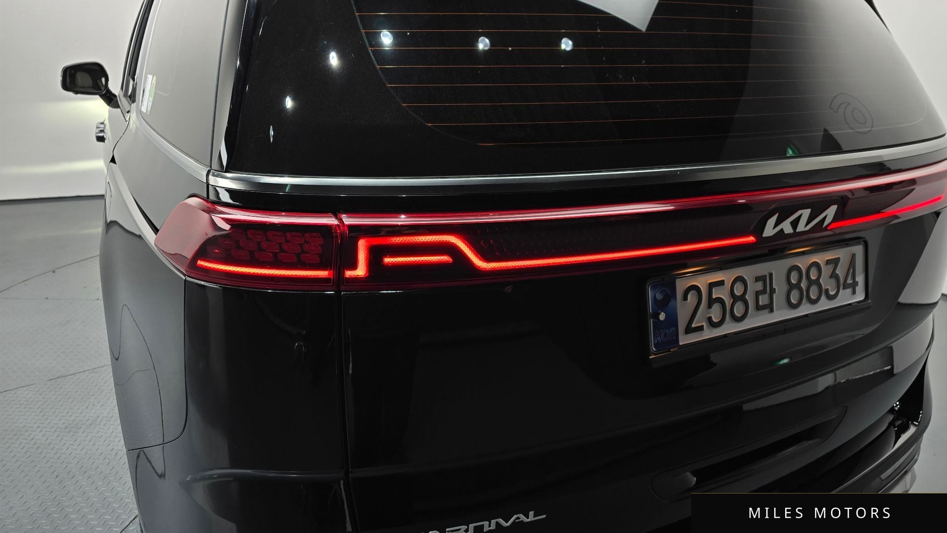 Kia Carnival 2023 — миниатюра 9