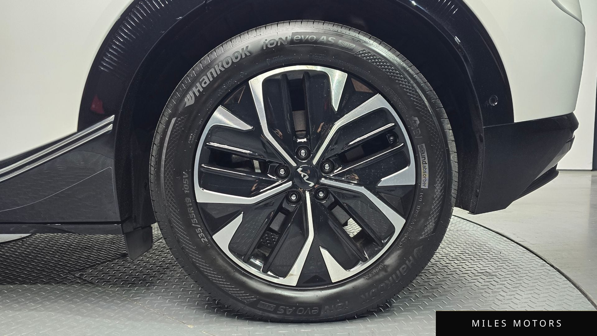 Kia EV6 2022 — миниатюра 6