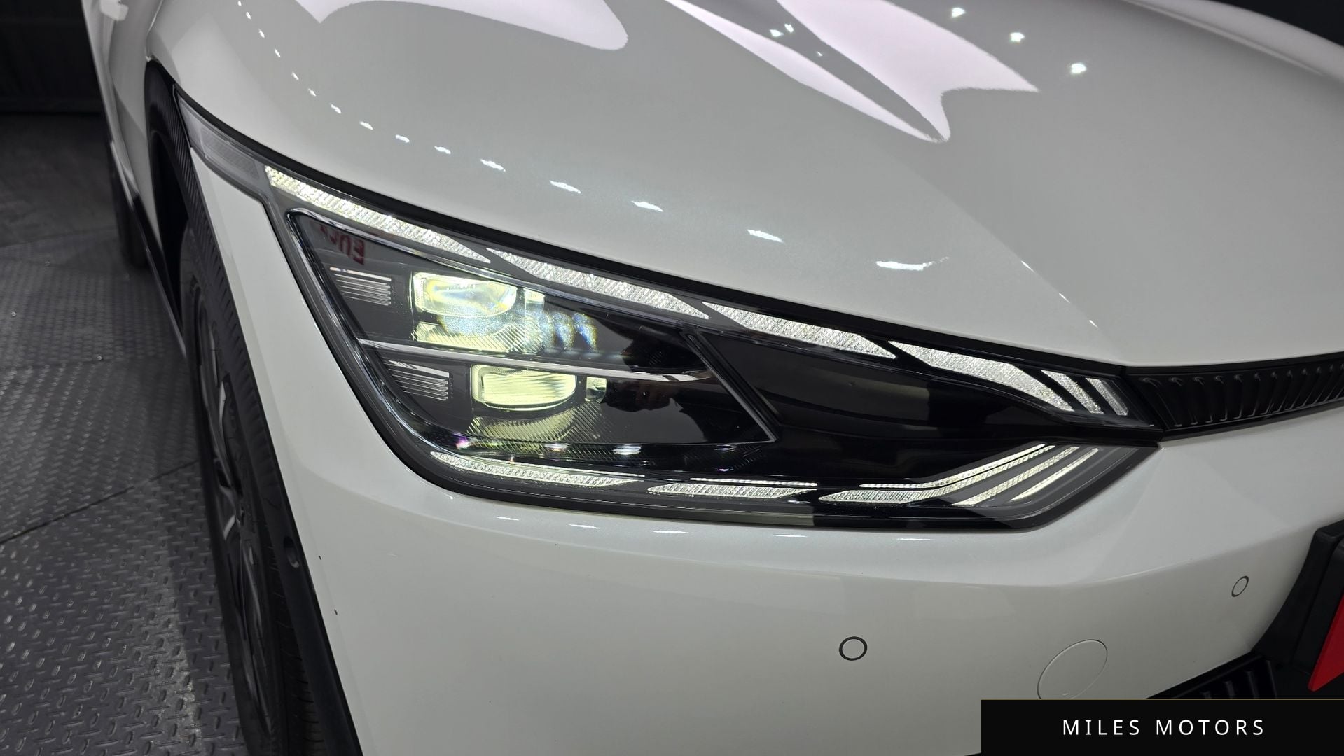 Kia EV6 2022 — миниатюра 7