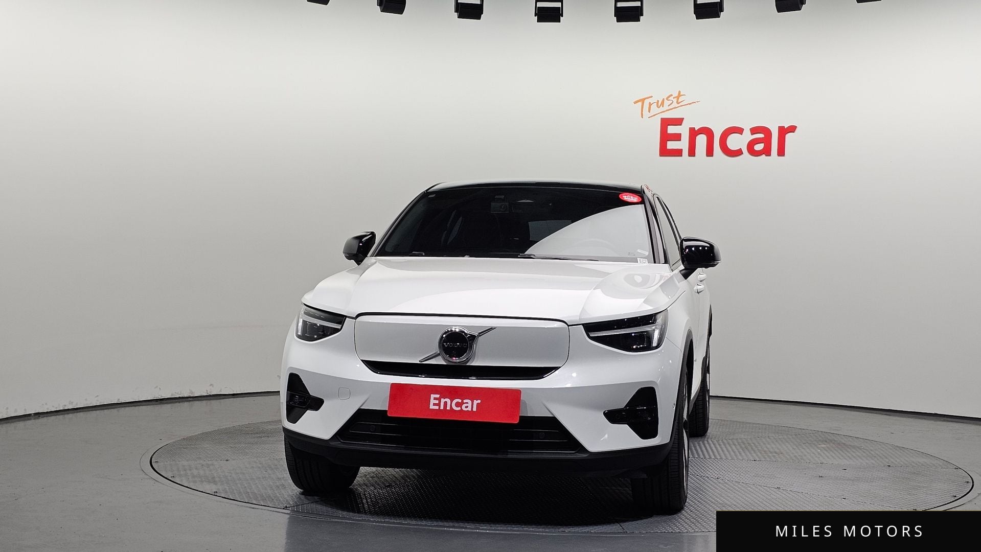 Volvo C40 2022 — миниатюра 3