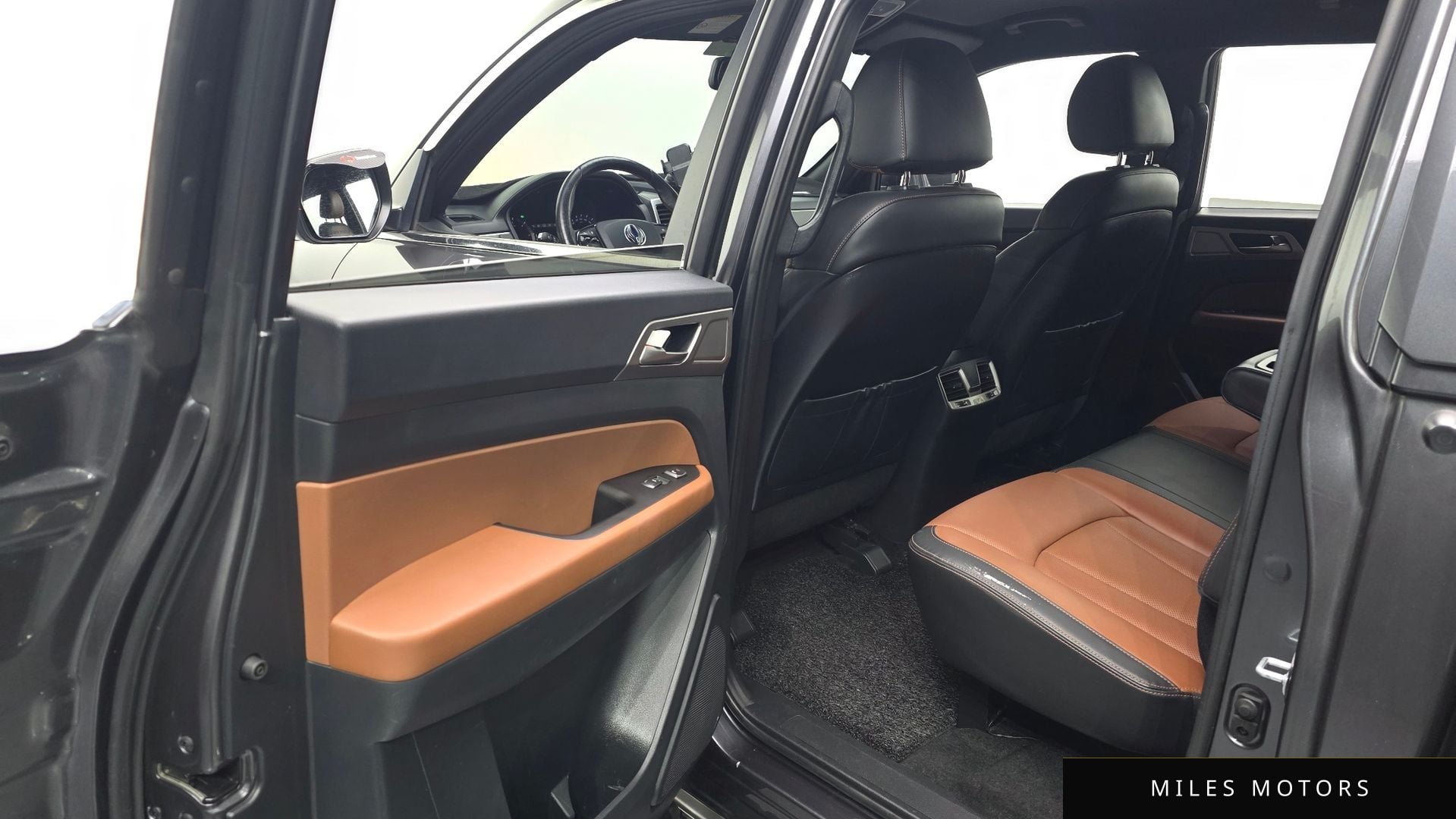 KG Mobility Rexton 2019 — миниатюра 18