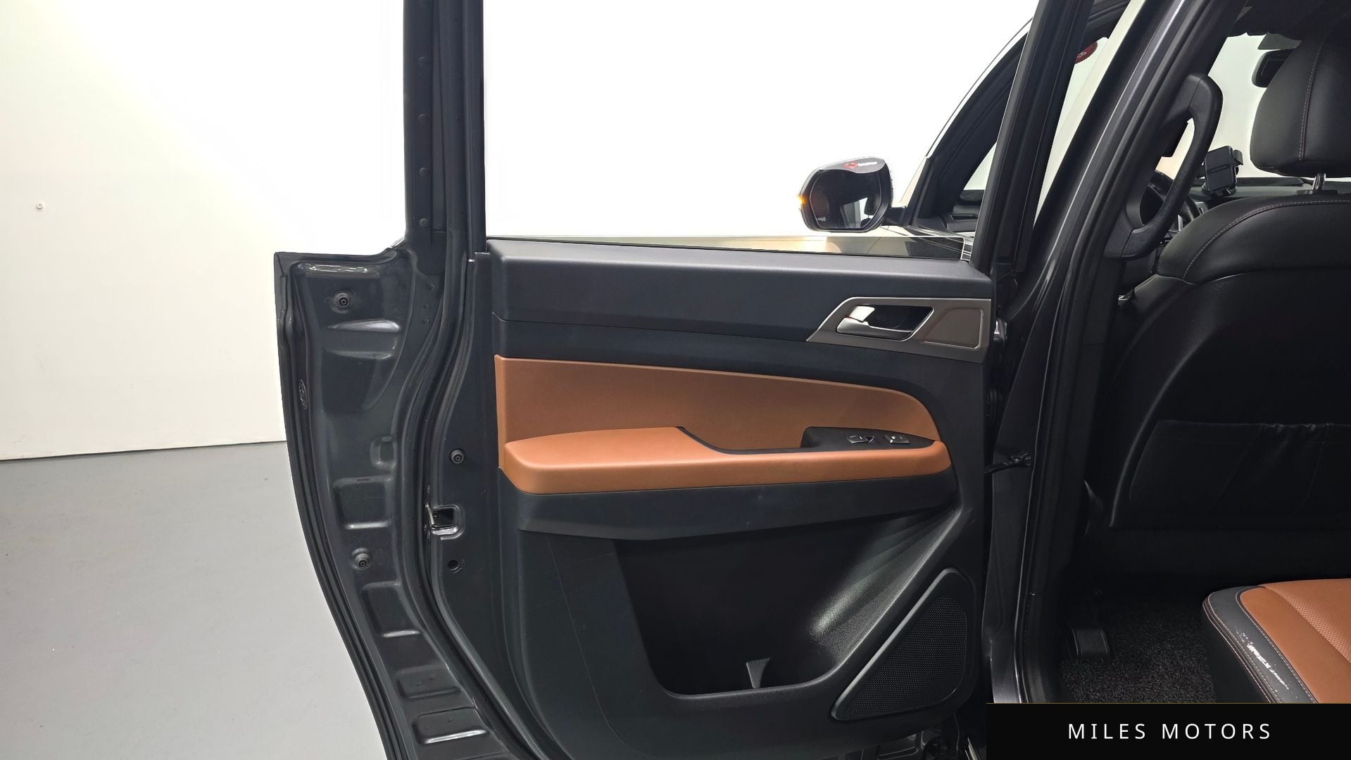 KG Mobility Rexton 2019 — миниатюра 15