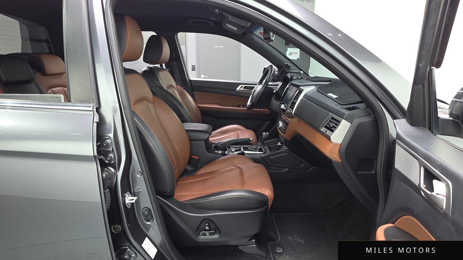 KG Mobility Rexton 2019 — миниатюра 16